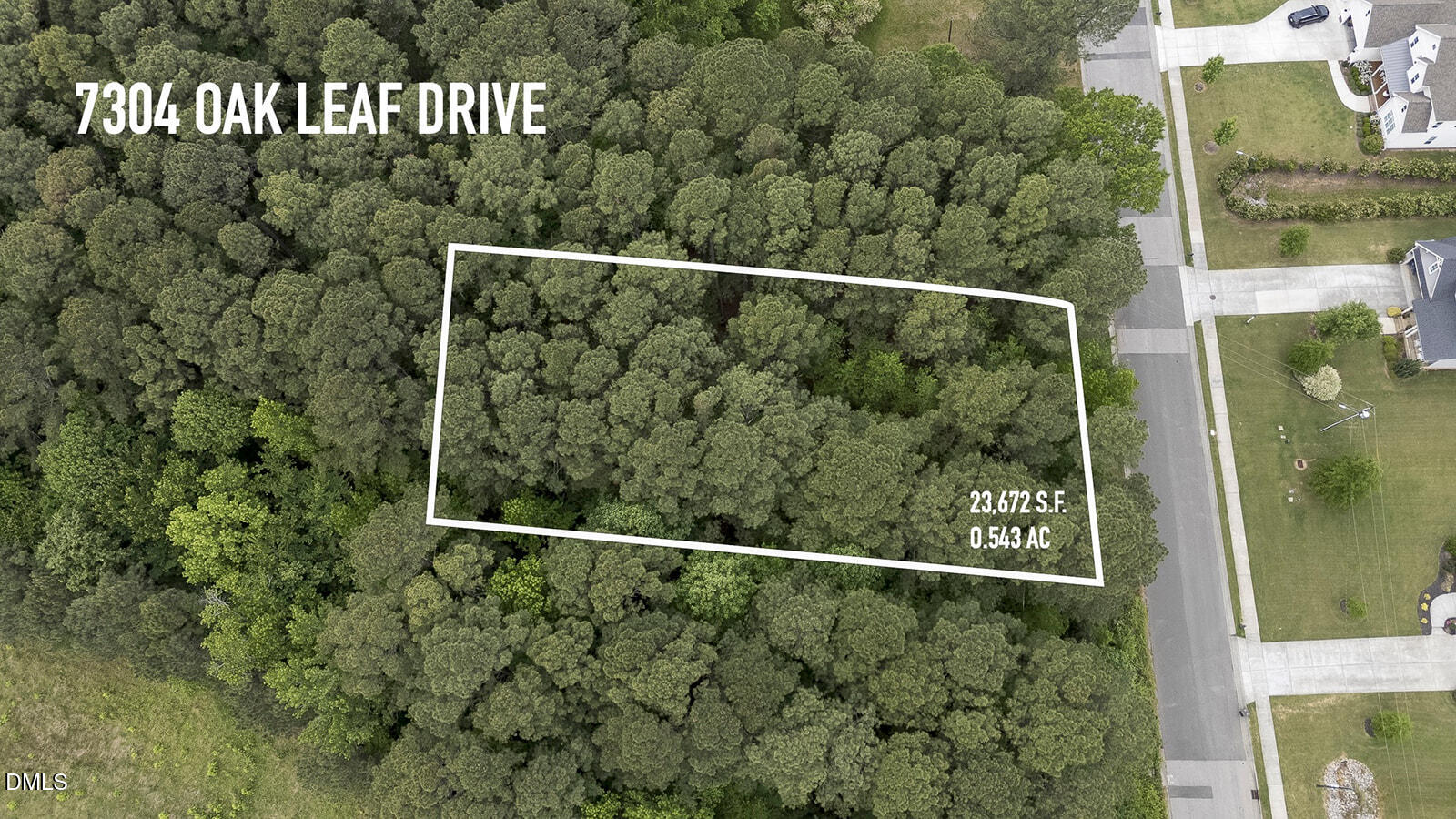 7304 Oak Leaf Drive Property Photo 1