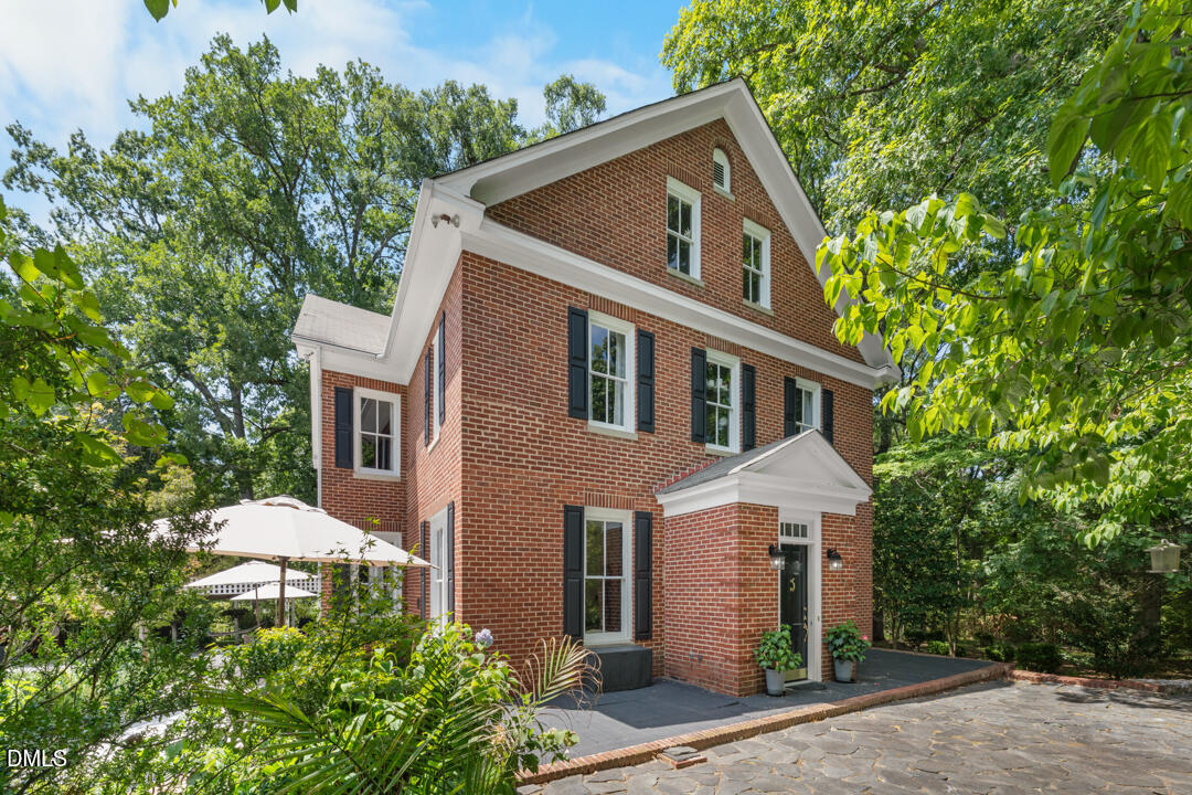 7891 Boston Road Property Photo 1