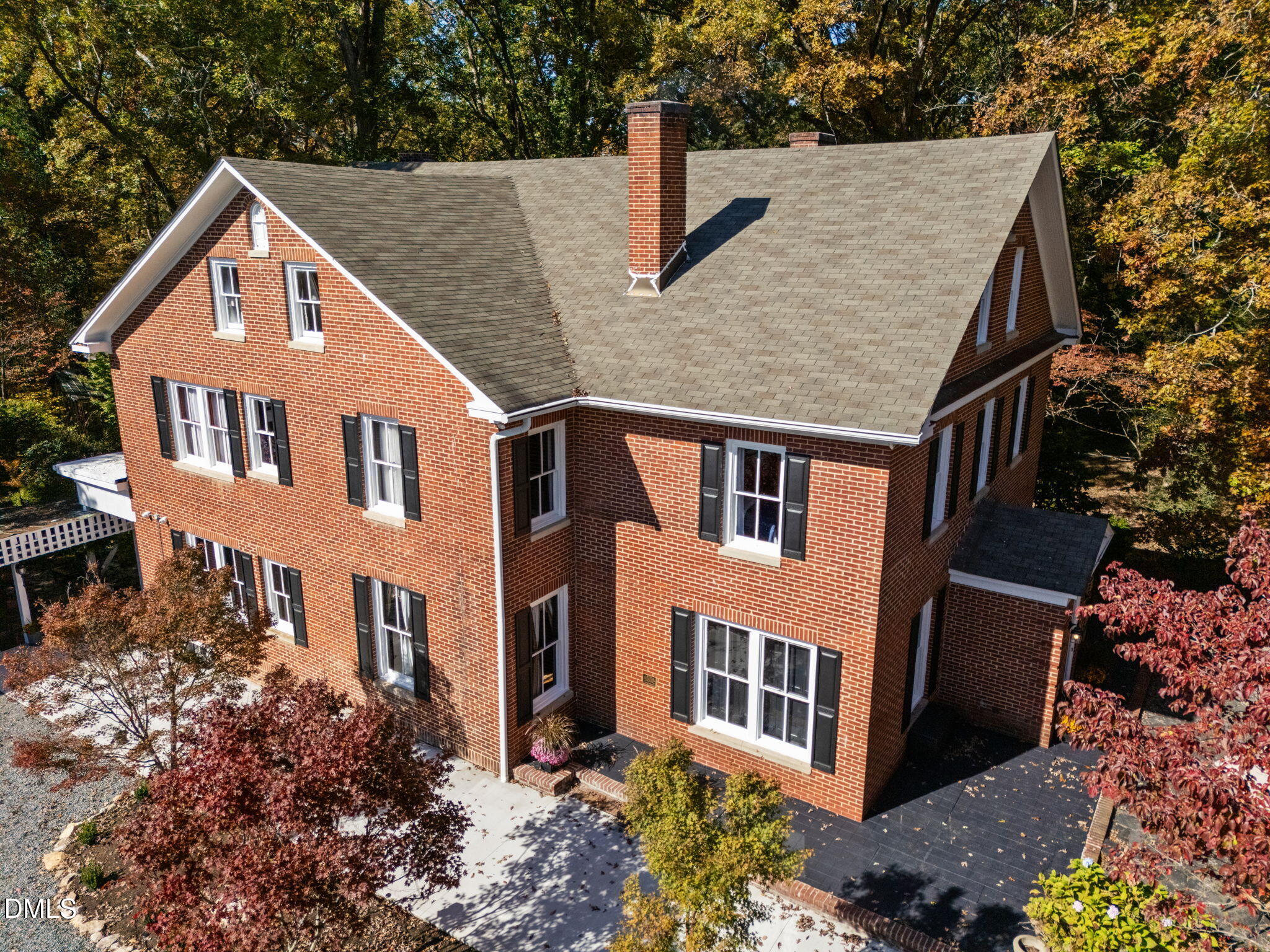 7891 Boston Road Property Photo 4