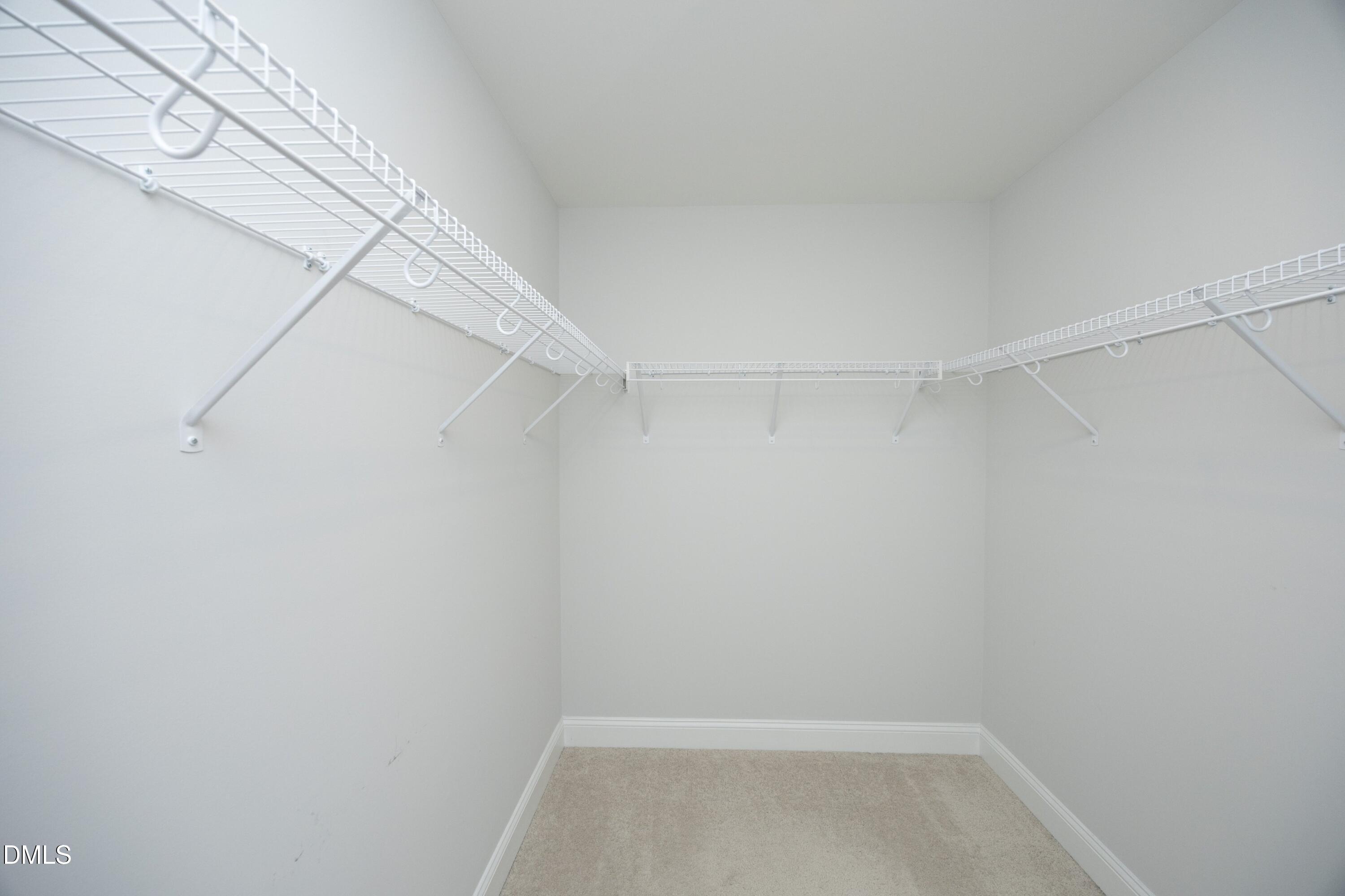 810 Winter Meadow Drive Property Photo 21