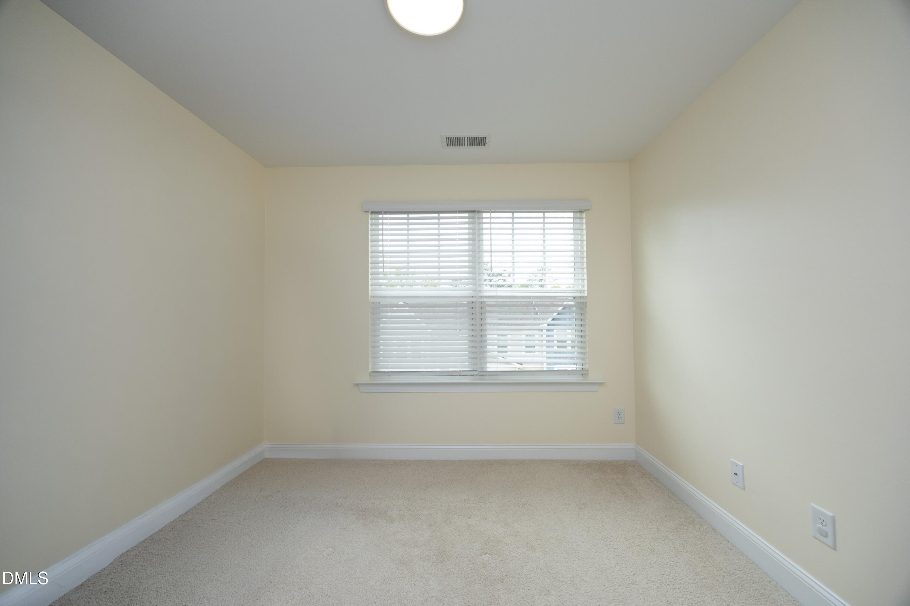 810 Winter Meadow Drive Property Photo 23