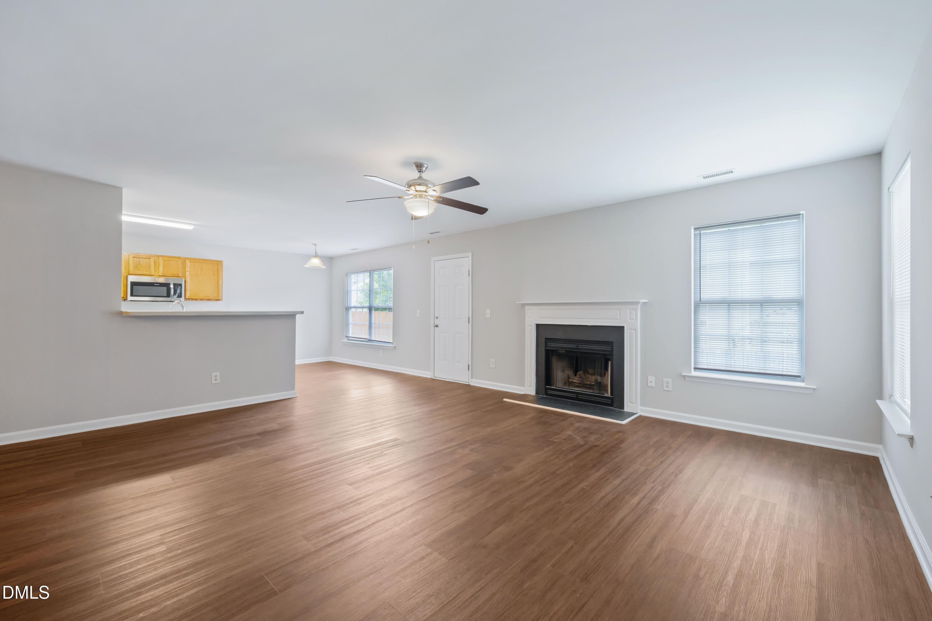 1532 Pebble Ridge Drive Property Photo 11