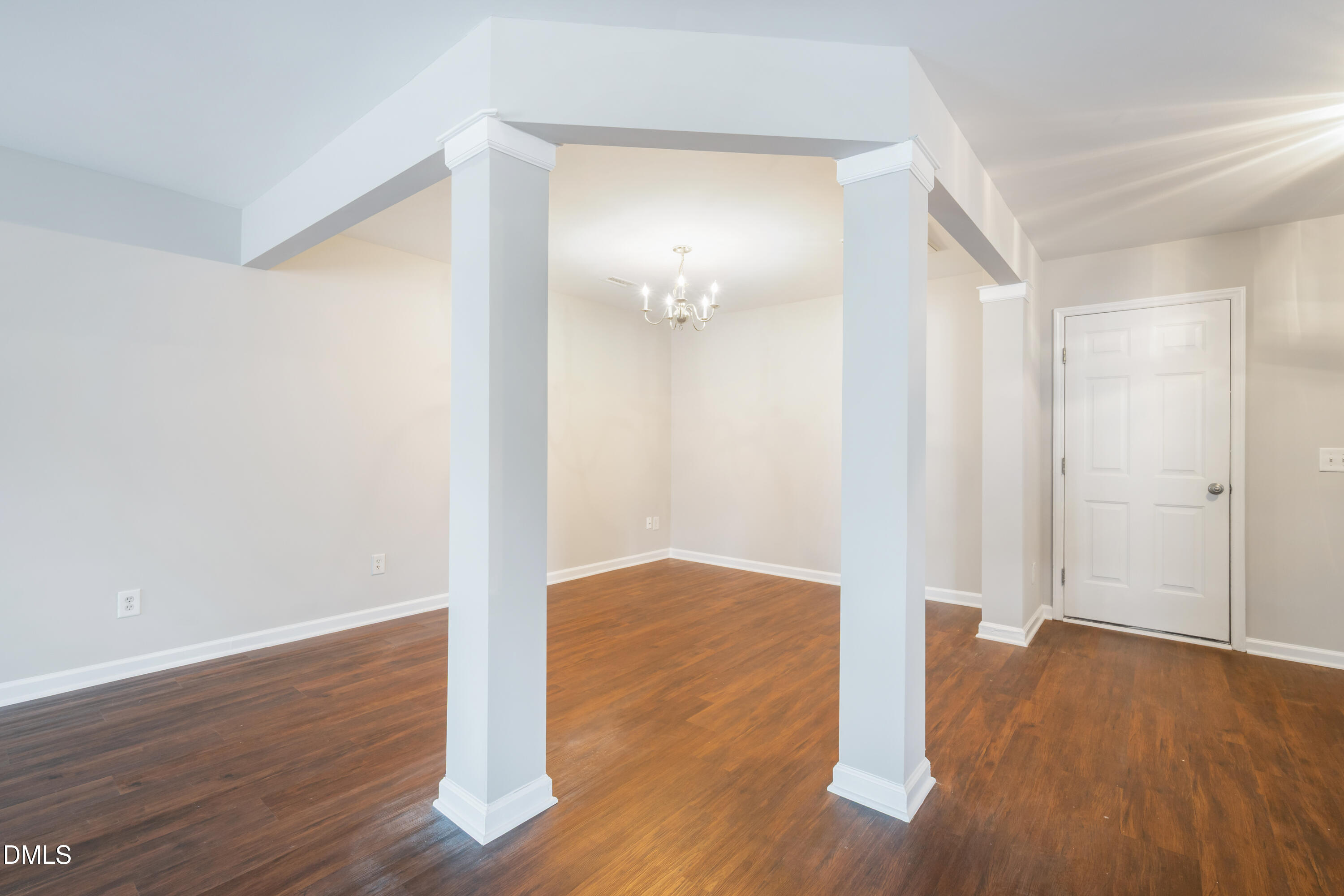 1532 Pebble Ridge Drive Property Photo 13