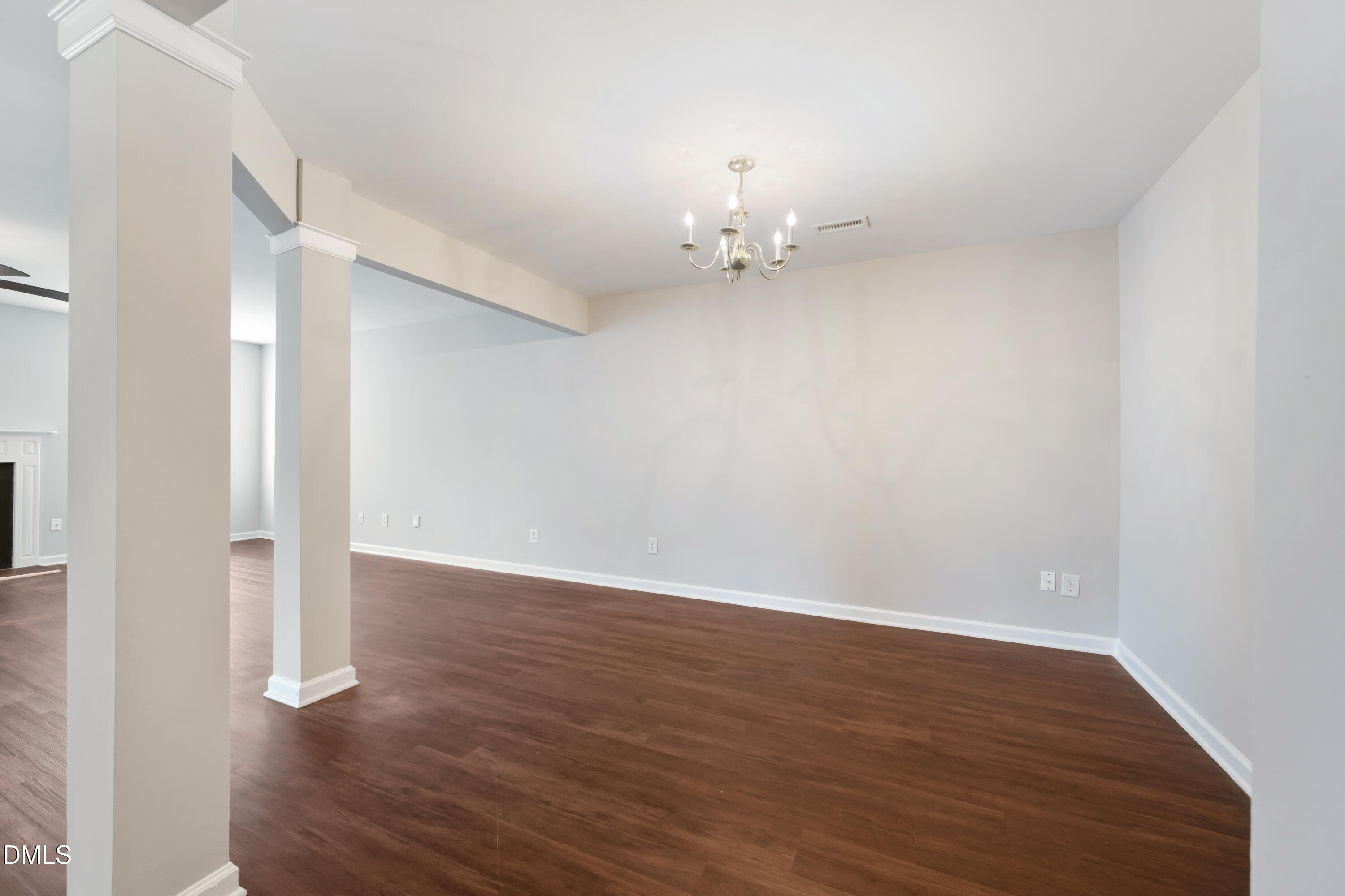 1532 Pebble Ridge Drive Property Photo 15
