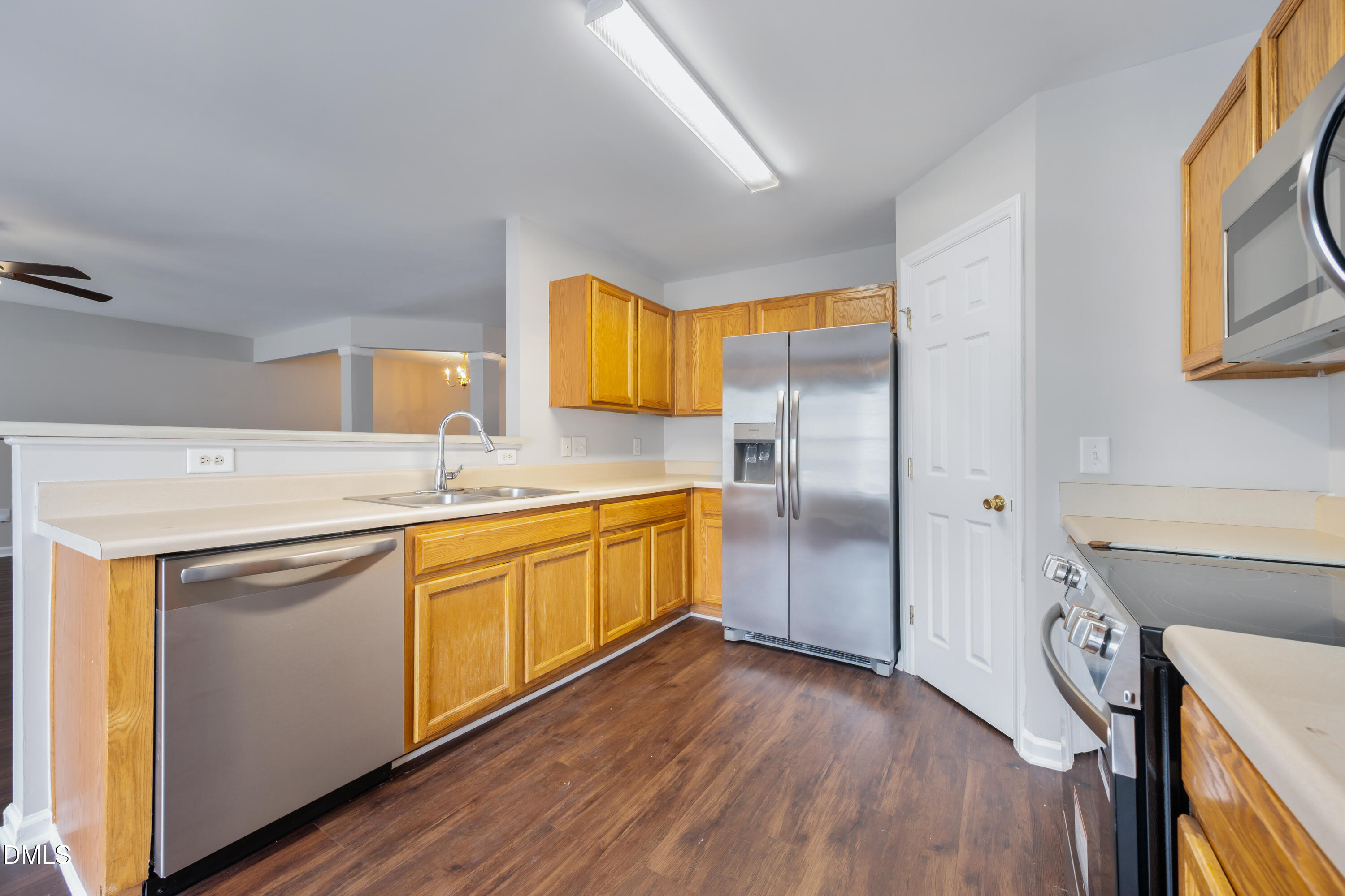1532 Pebble Ridge Drive Property Photo 17