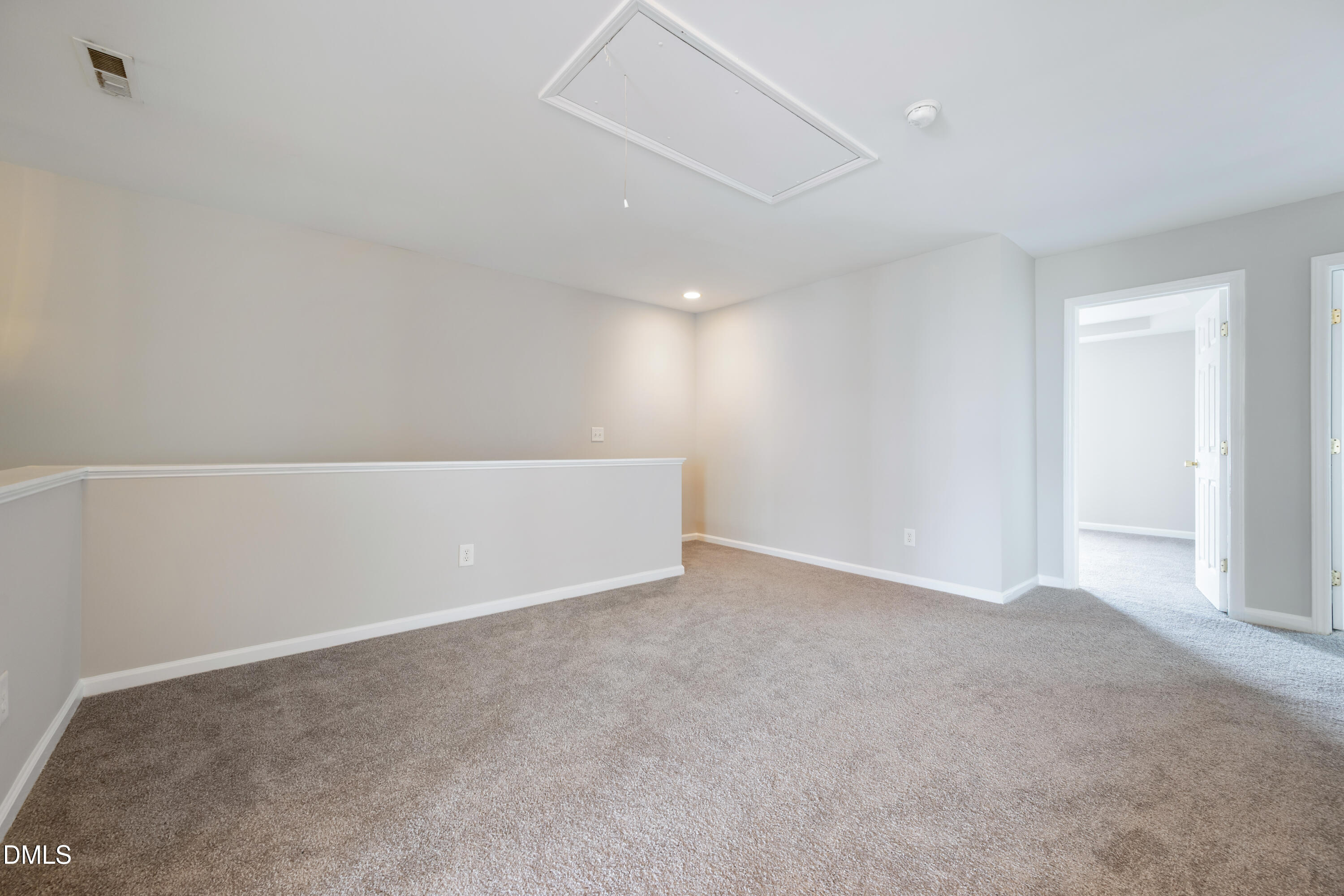 1532 Pebble Ridge Drive Property Photo 23