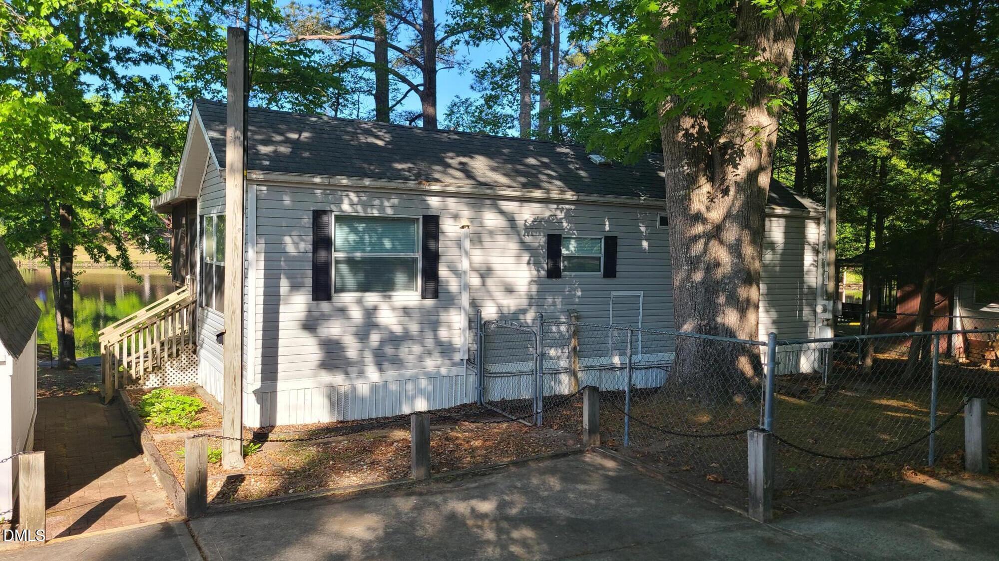 1605 Sagamore Drive Property Photo 1