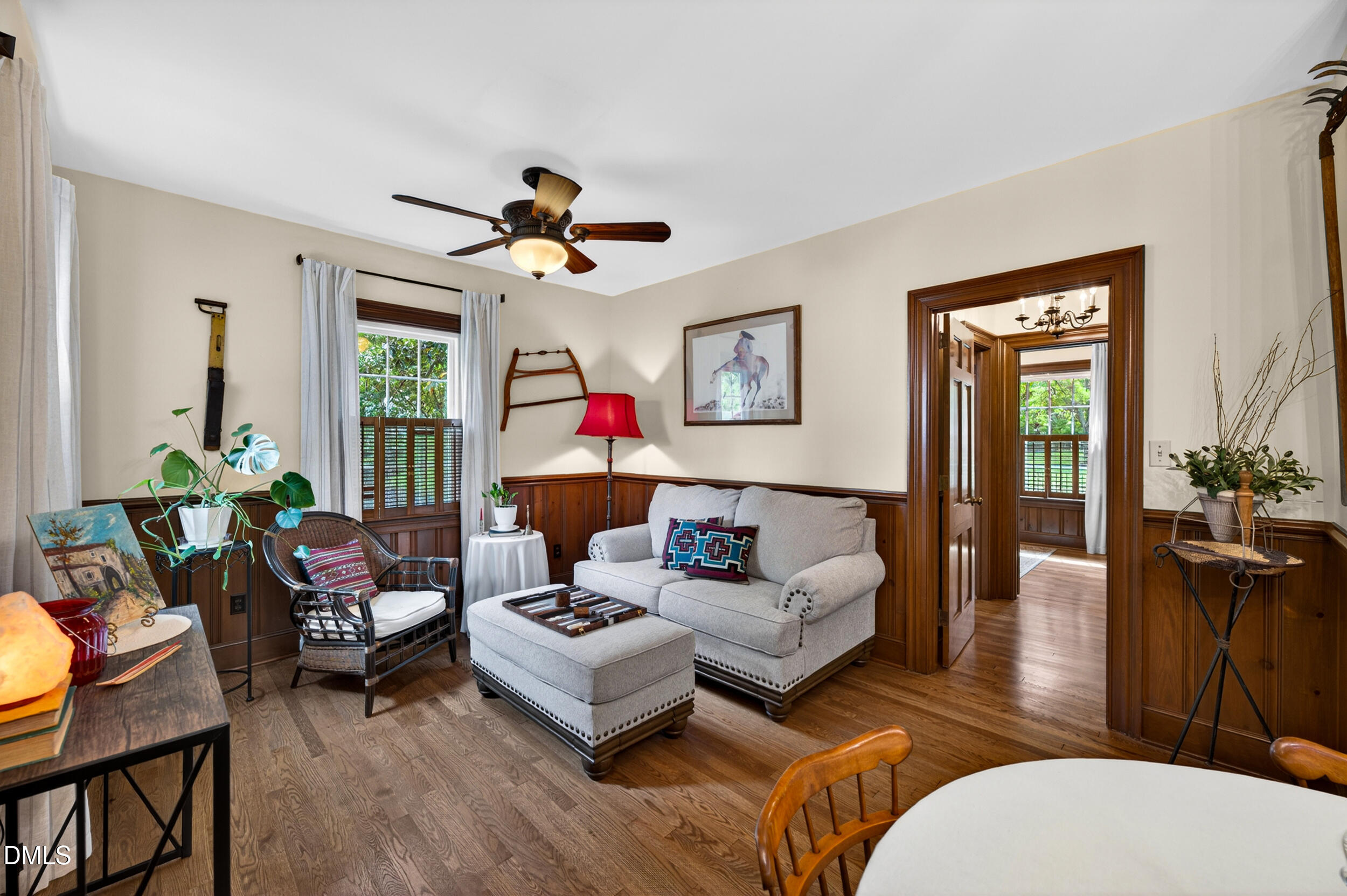 200 E Park Avenue Property Photo 13