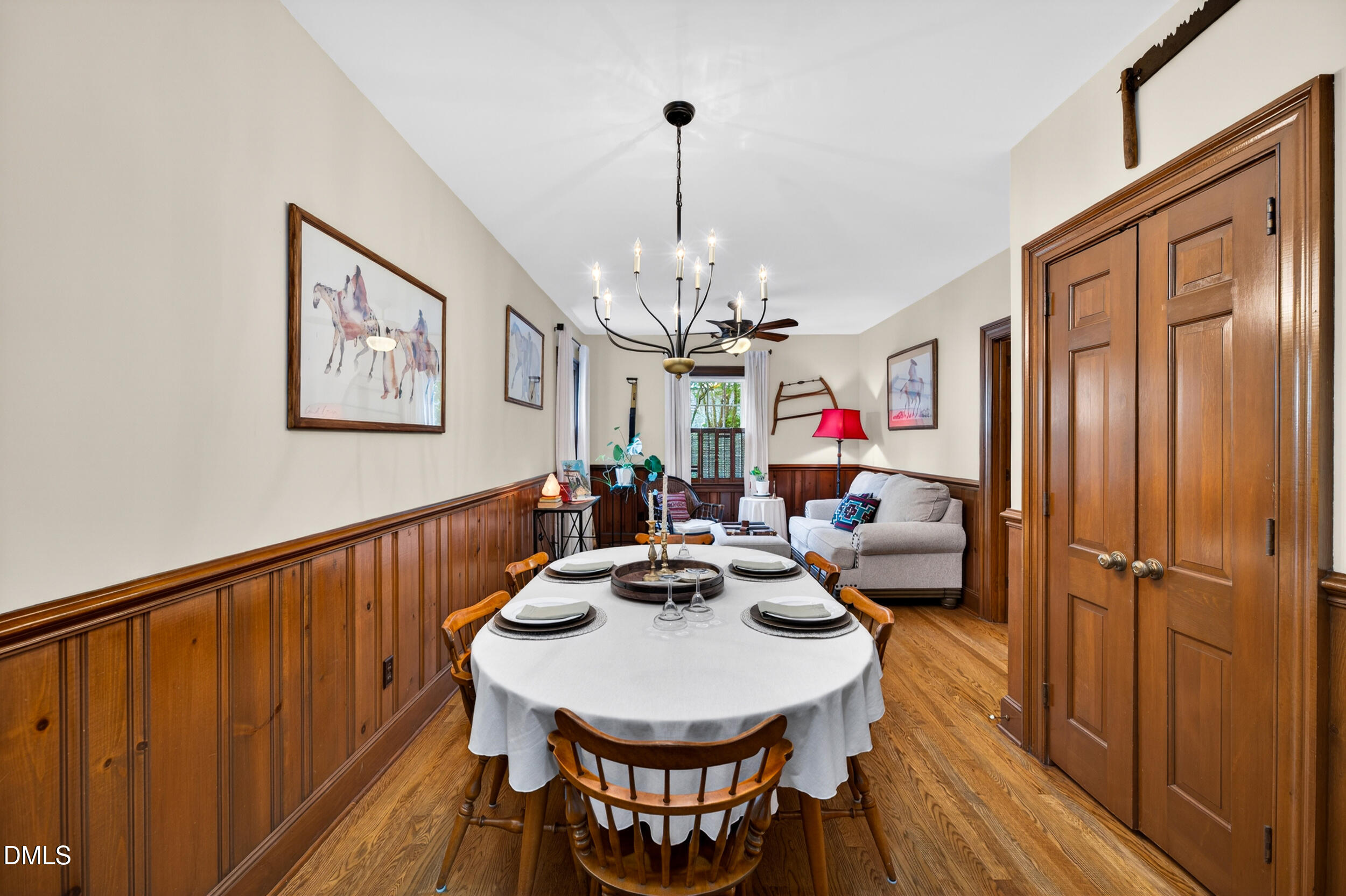 200 E Park Avenue Property Photo 15