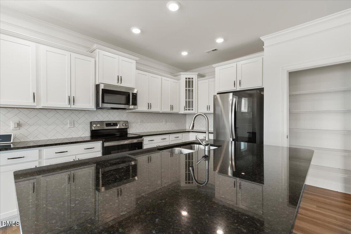 155 Bourne Drive Property Photo 9