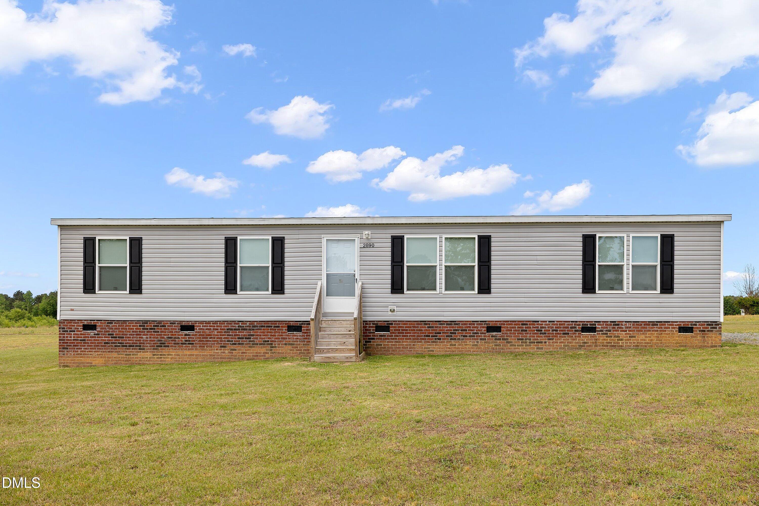 2890 Junior Road Property Photo 1