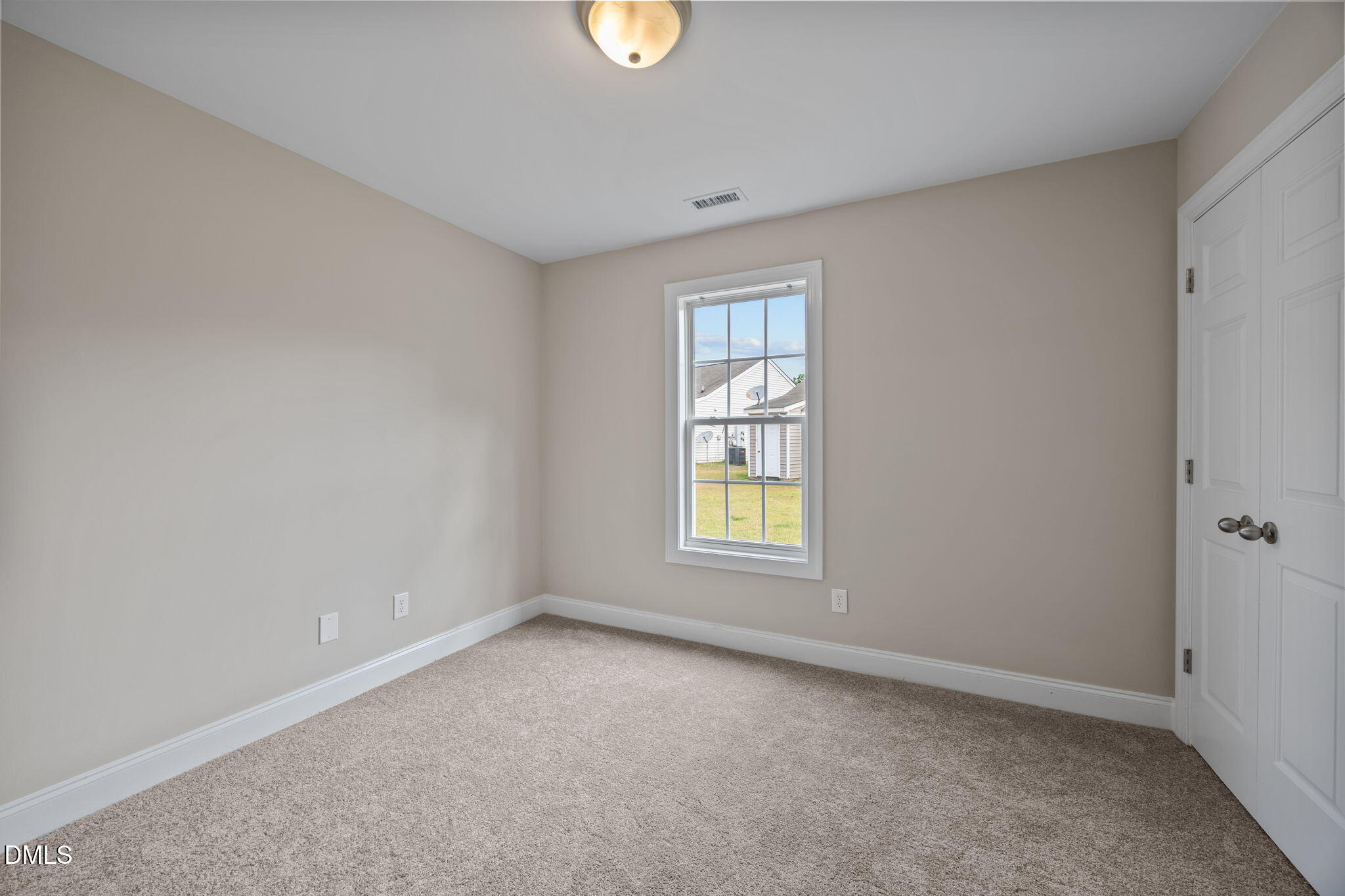 1007 N King Charles Road 101 102 Property Photo 9