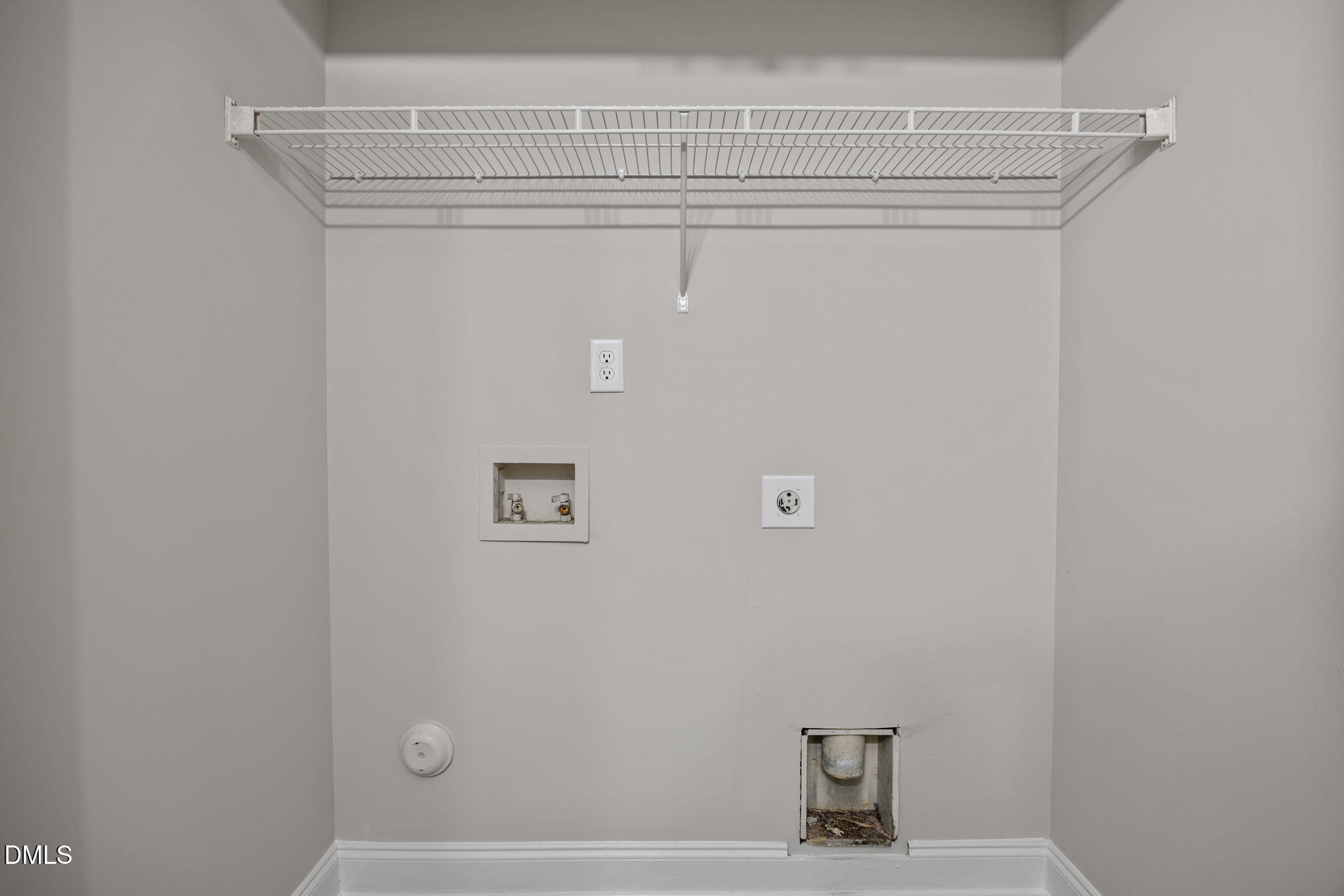 1007 N King Charles Road 101 102 Property Photo 14