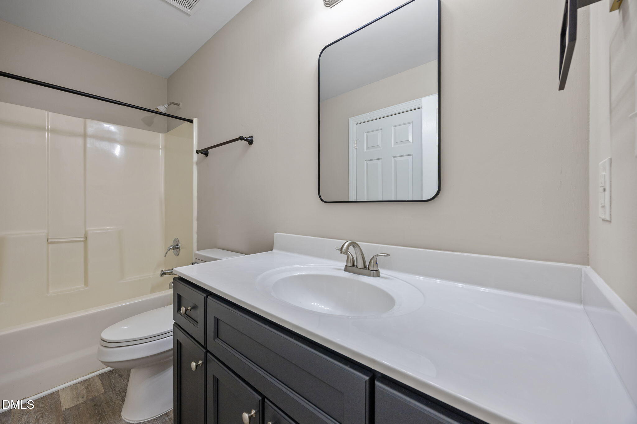 1007 N King Charles Road 101 102 Property Photo 15