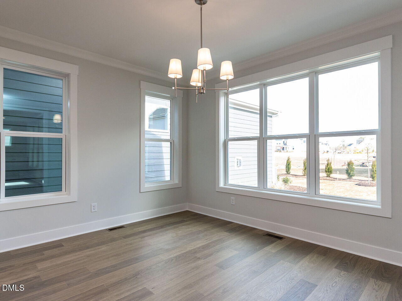 841 Lunar Light Drive Property Photo 14