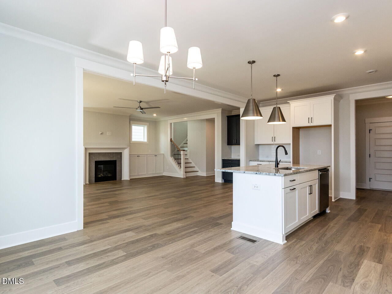 841 Lunar Light Drive Property Photo 15
