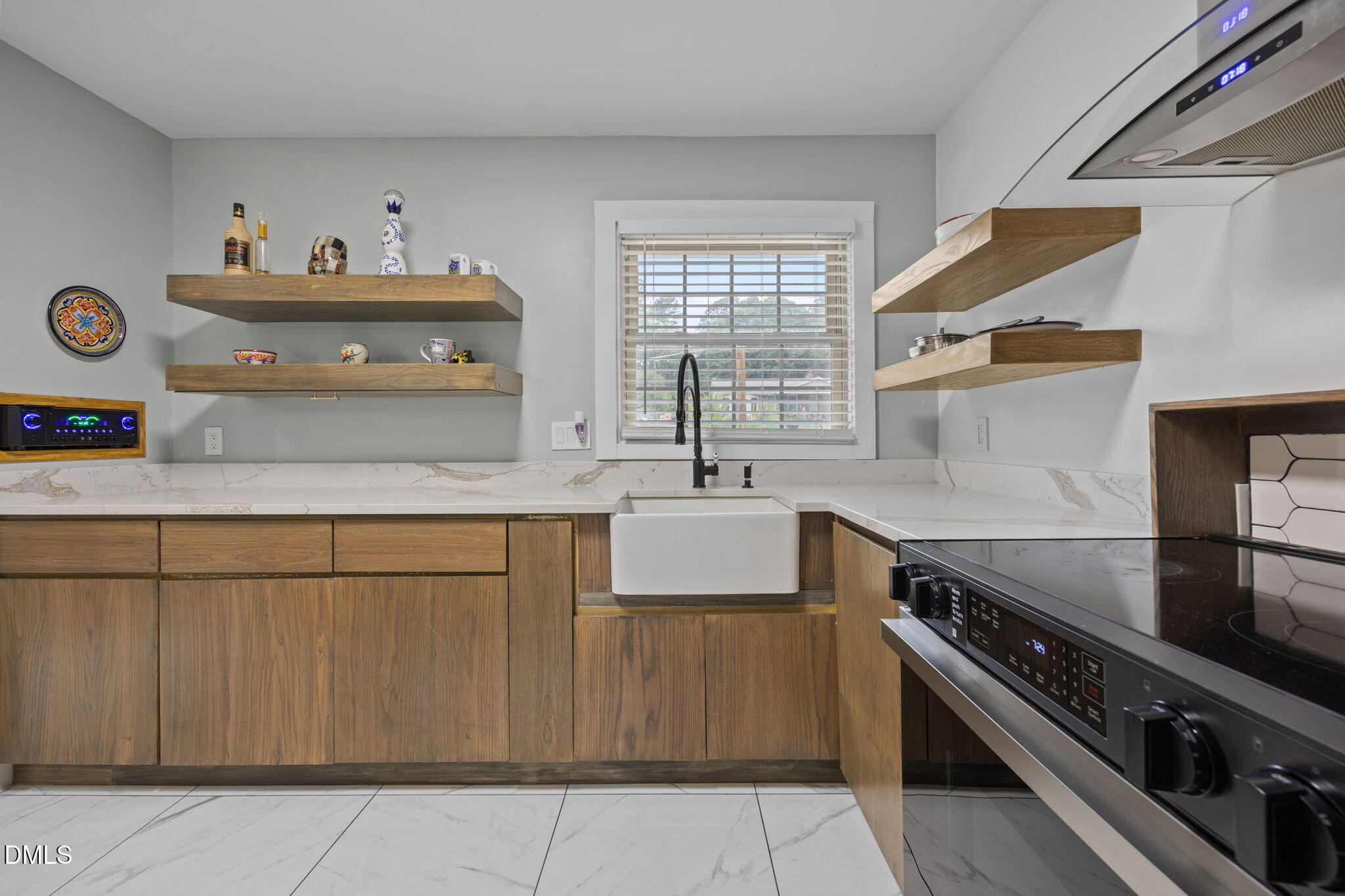 5333 Olive Road Property Photo 8