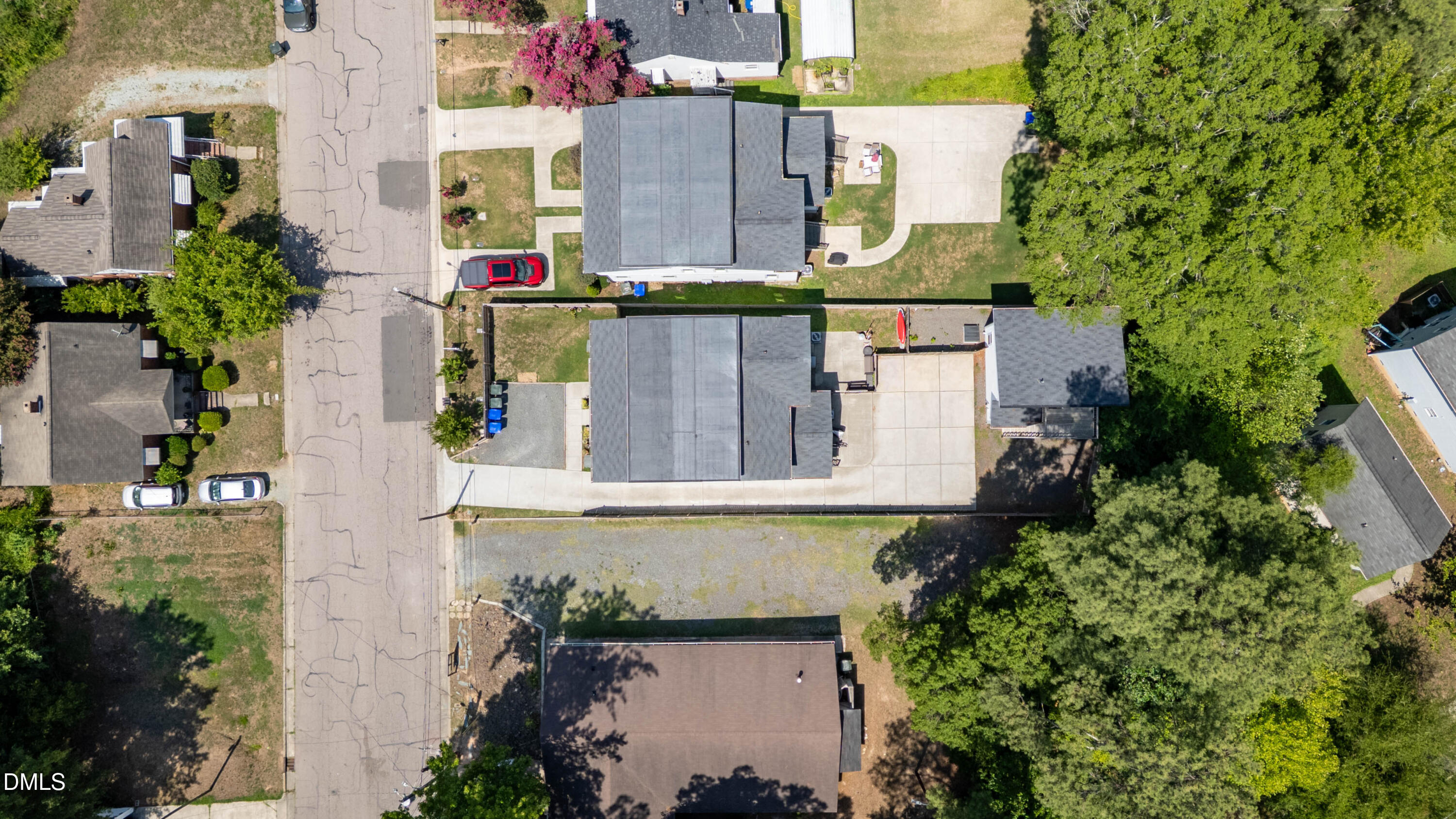 1505 Juniper Street Property Photo 6