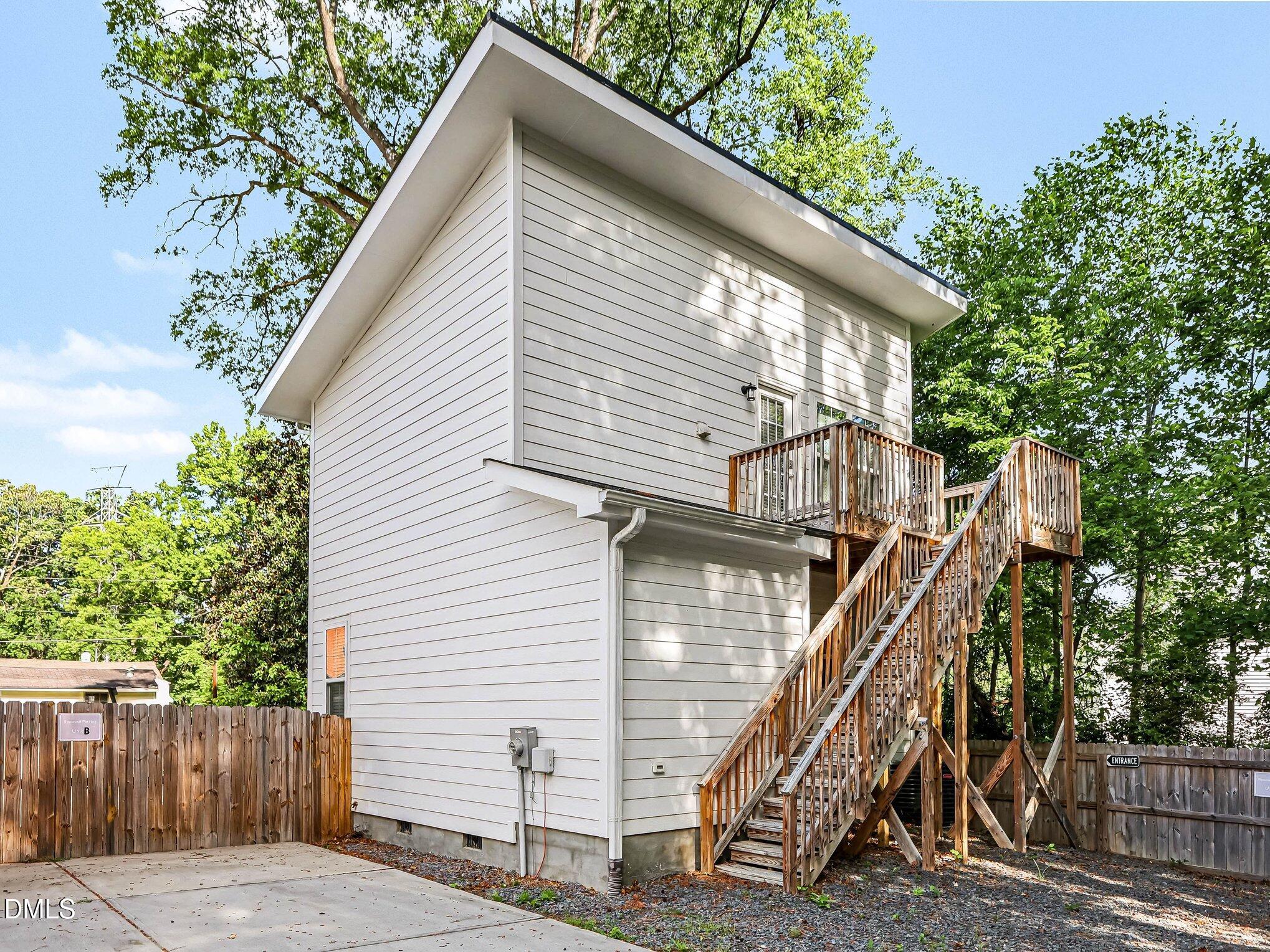 1505 Juniper Street Property Photo 8