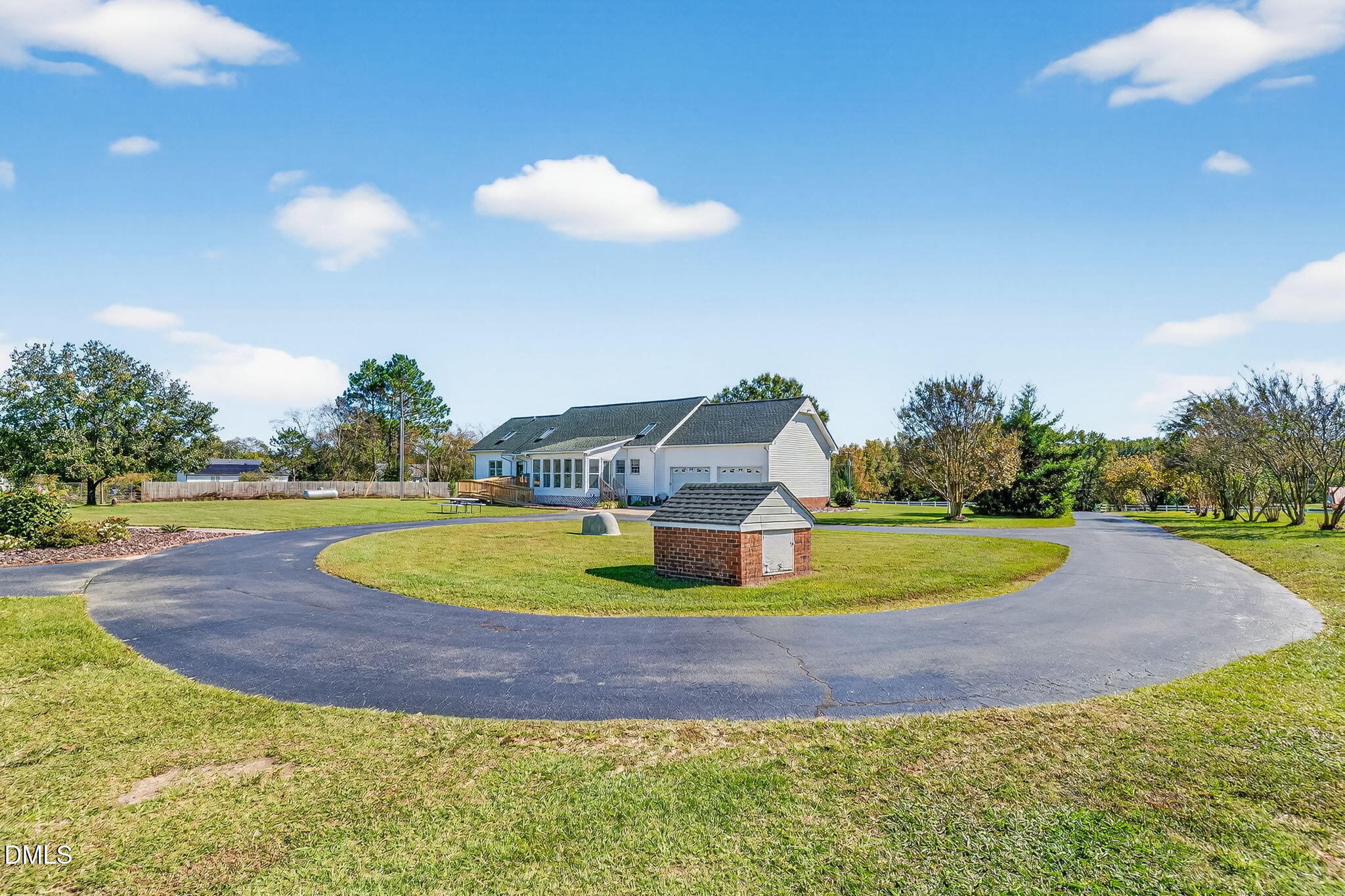 1190 Sanders Road Property Photo 15