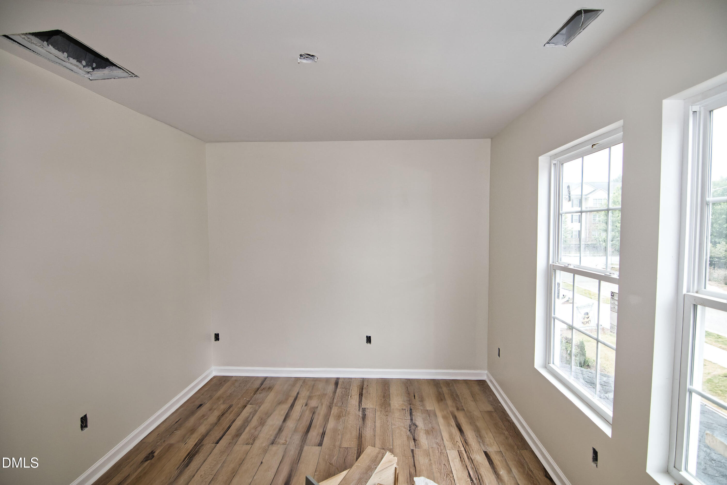 1009 Ridge Rock Road Property Photo 4