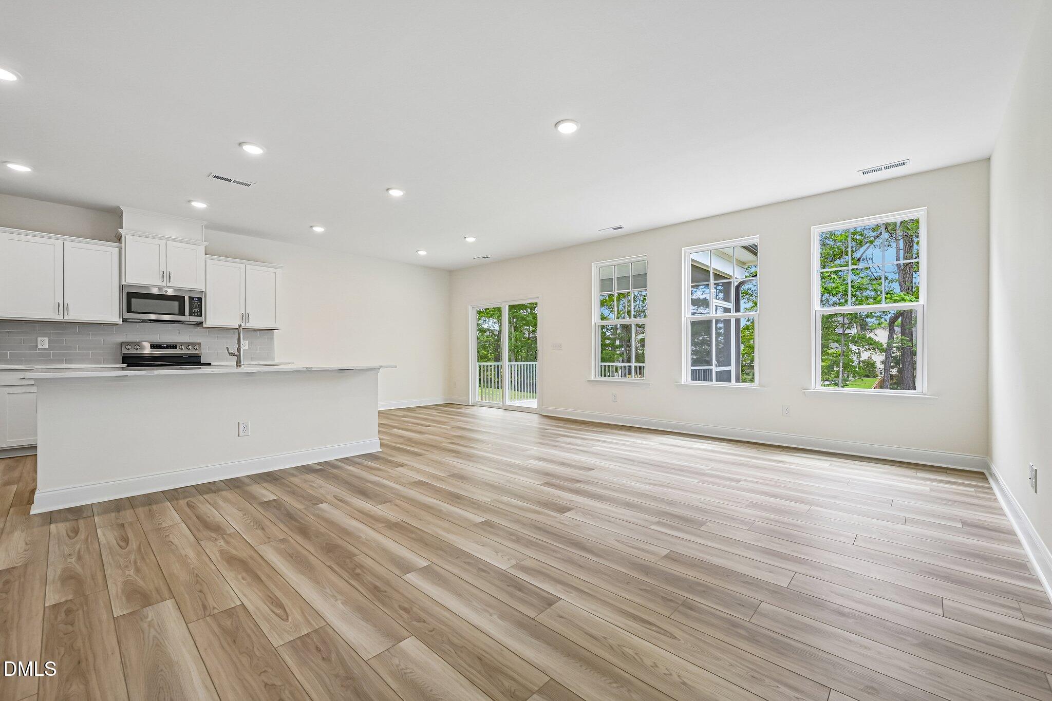 113 Millview Way Property Photo 7