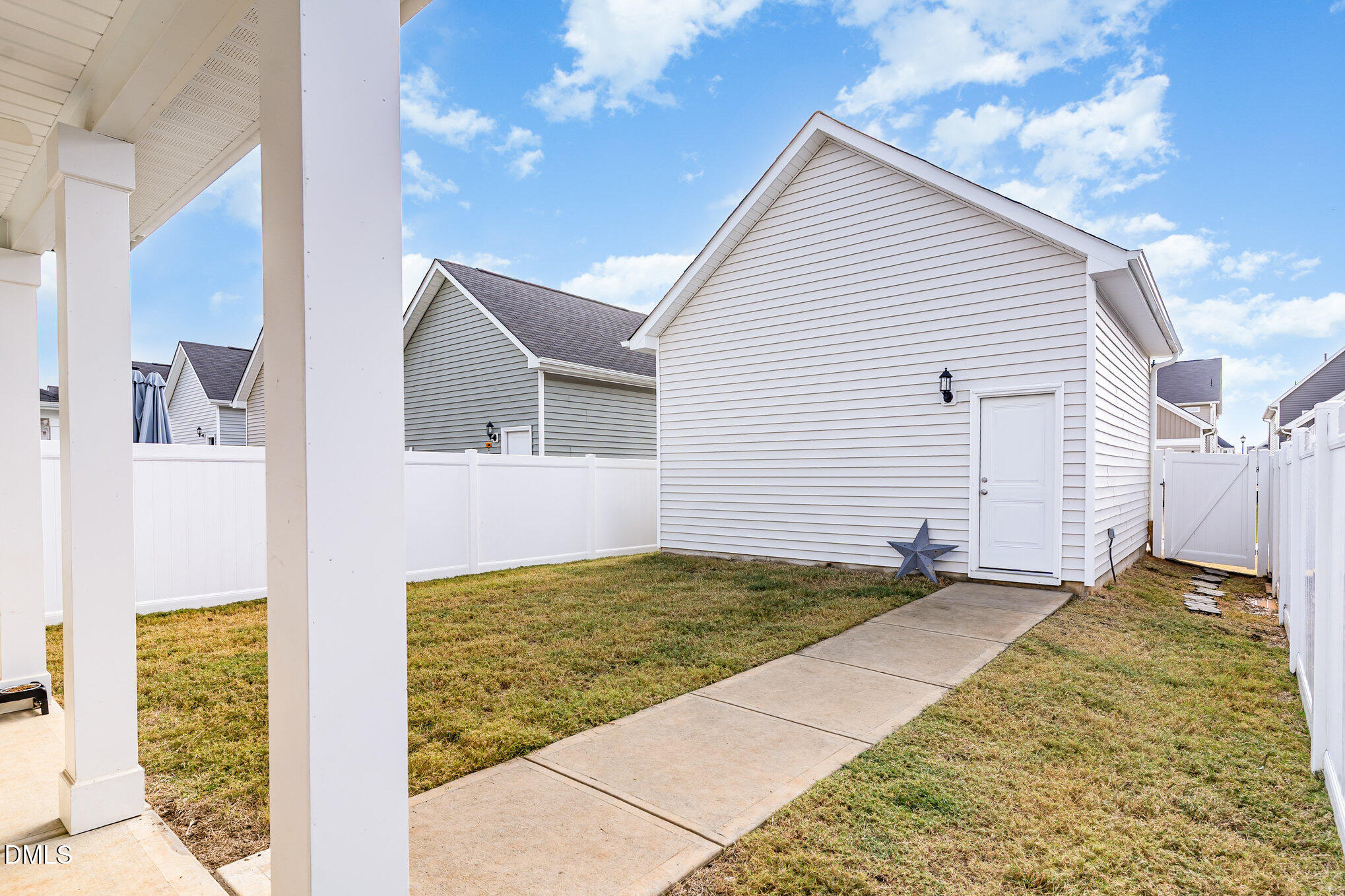 205 Buckhorn Branch Park Property Photo 17