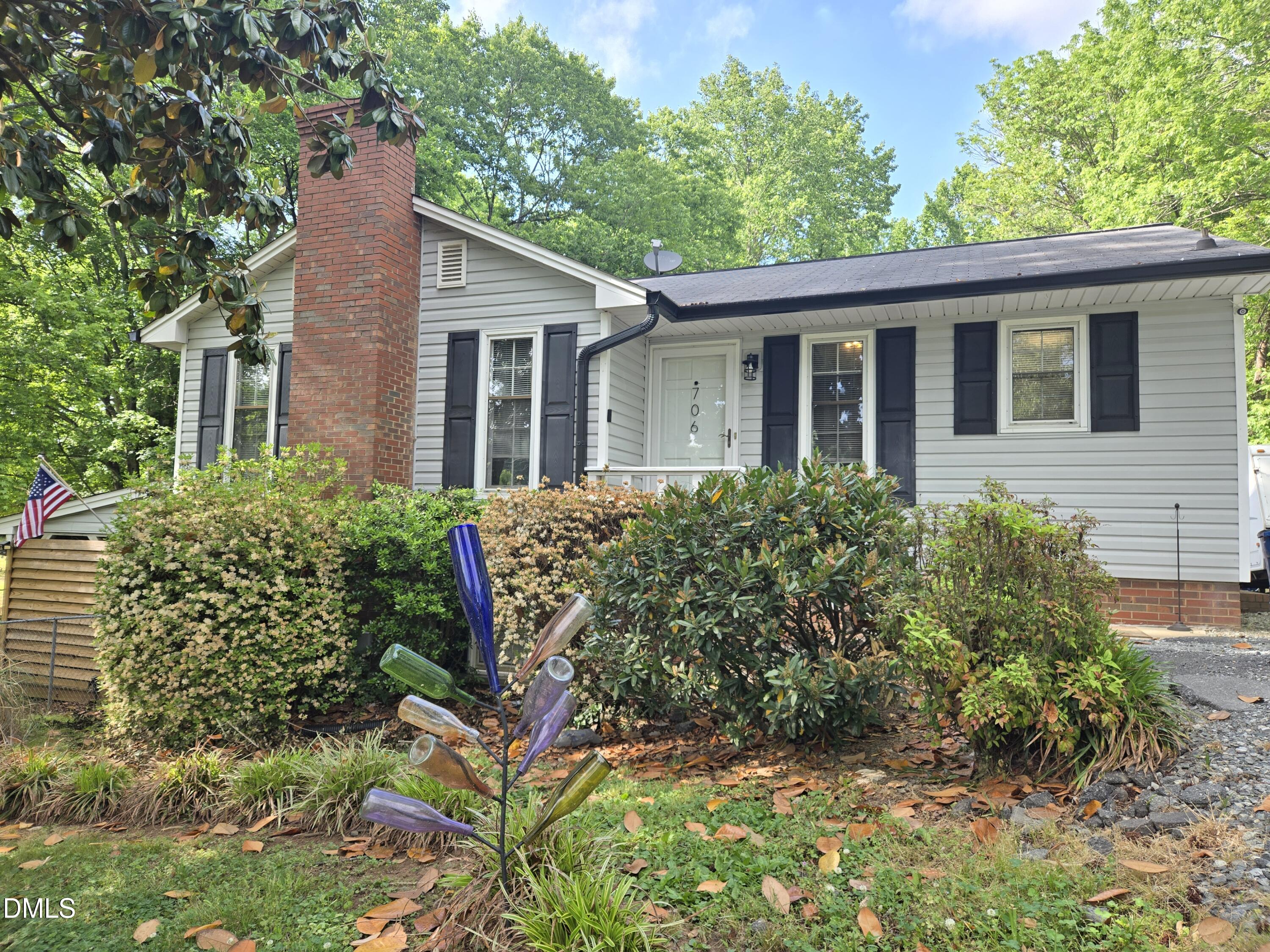 706 Town Branch Road Property Photo 1