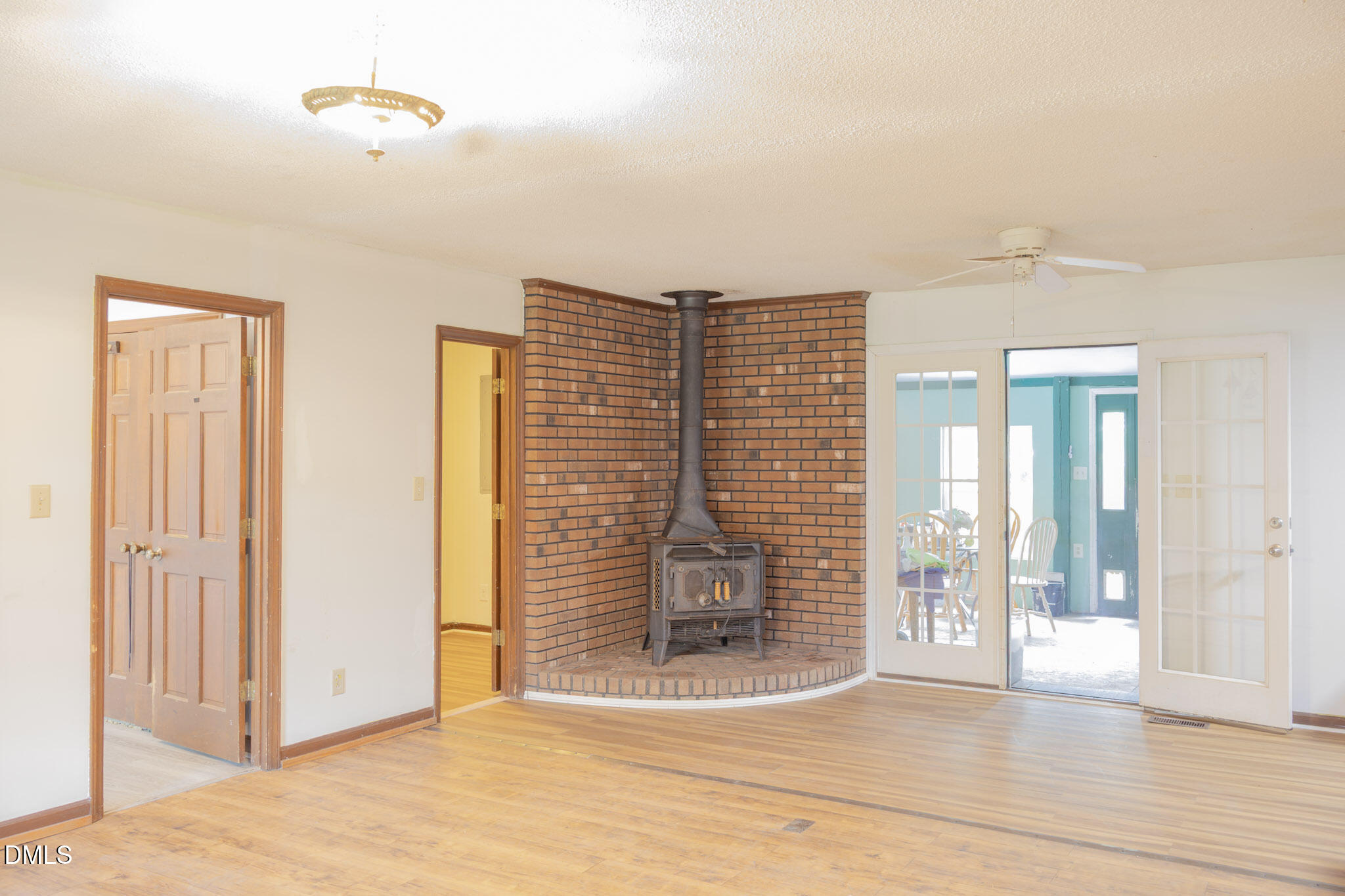 128 Hales Store Road Property Photo 5