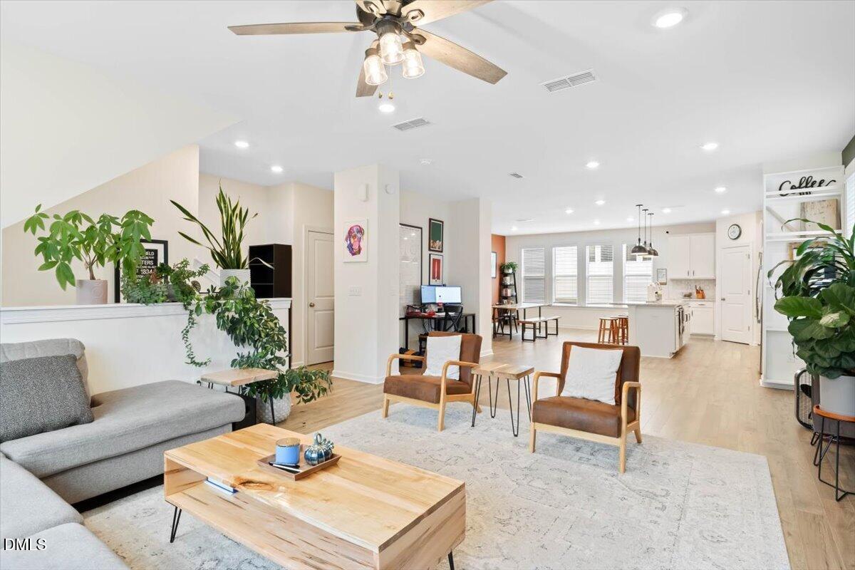 6928 Leesville Road Property Photo 1