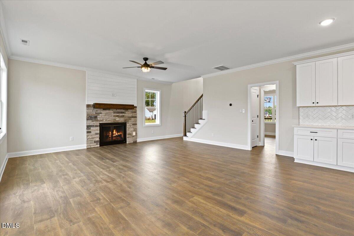 9531 Turkey Way Property Photo 6