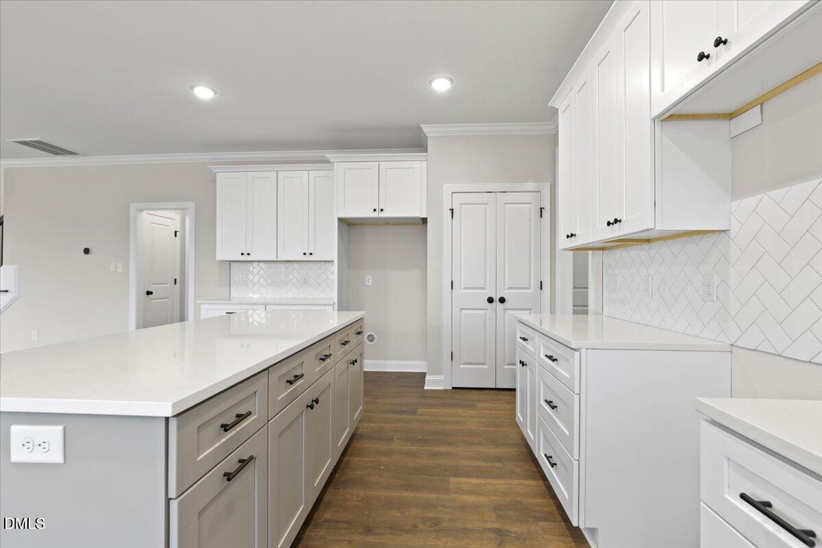 9531 Turkey Way Property Photo 10