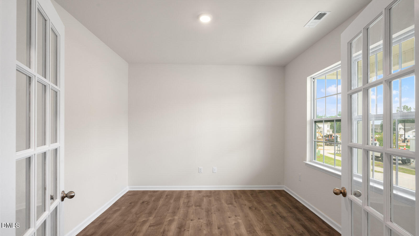 1816 Fighting Bull Drive Property Photo 6
