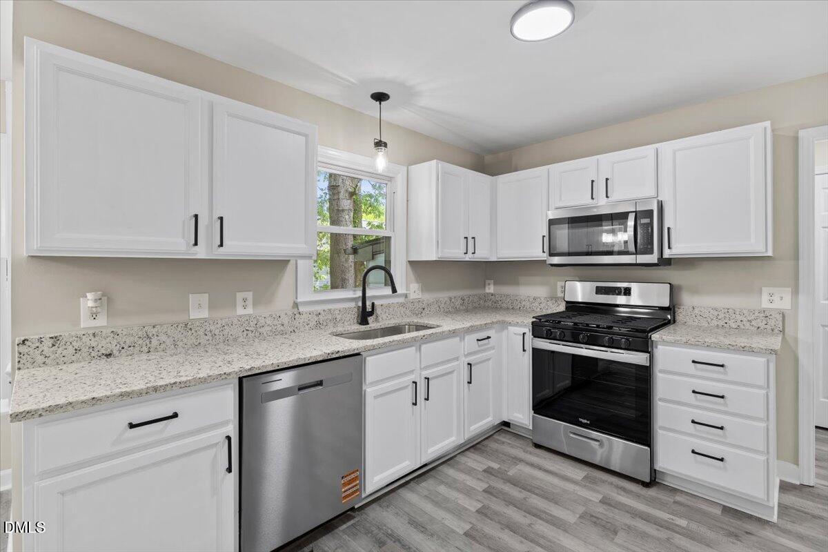 4705 Atterbury Court Property Photo 17