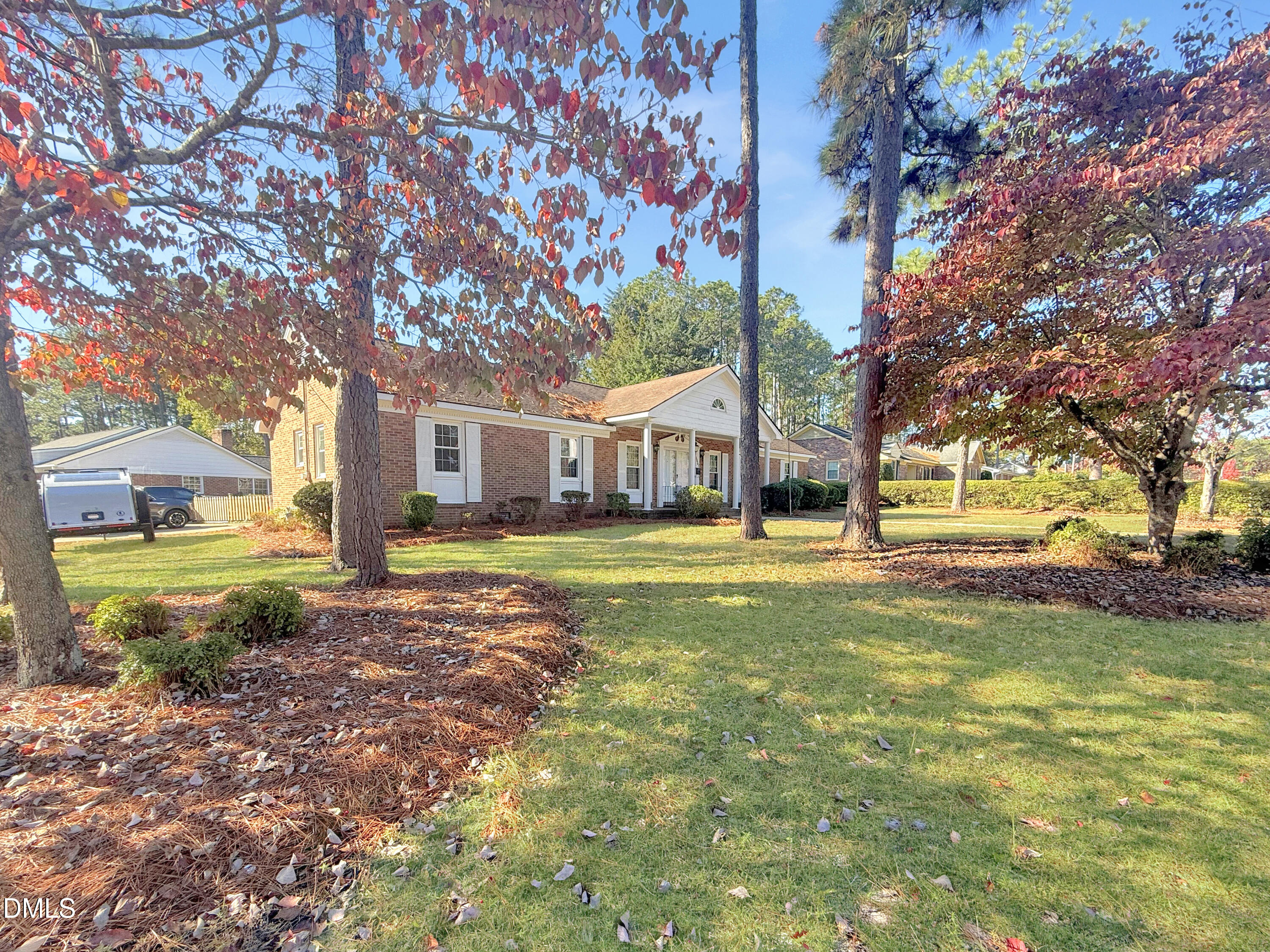 1668 Banbury Drive Property Photo 1