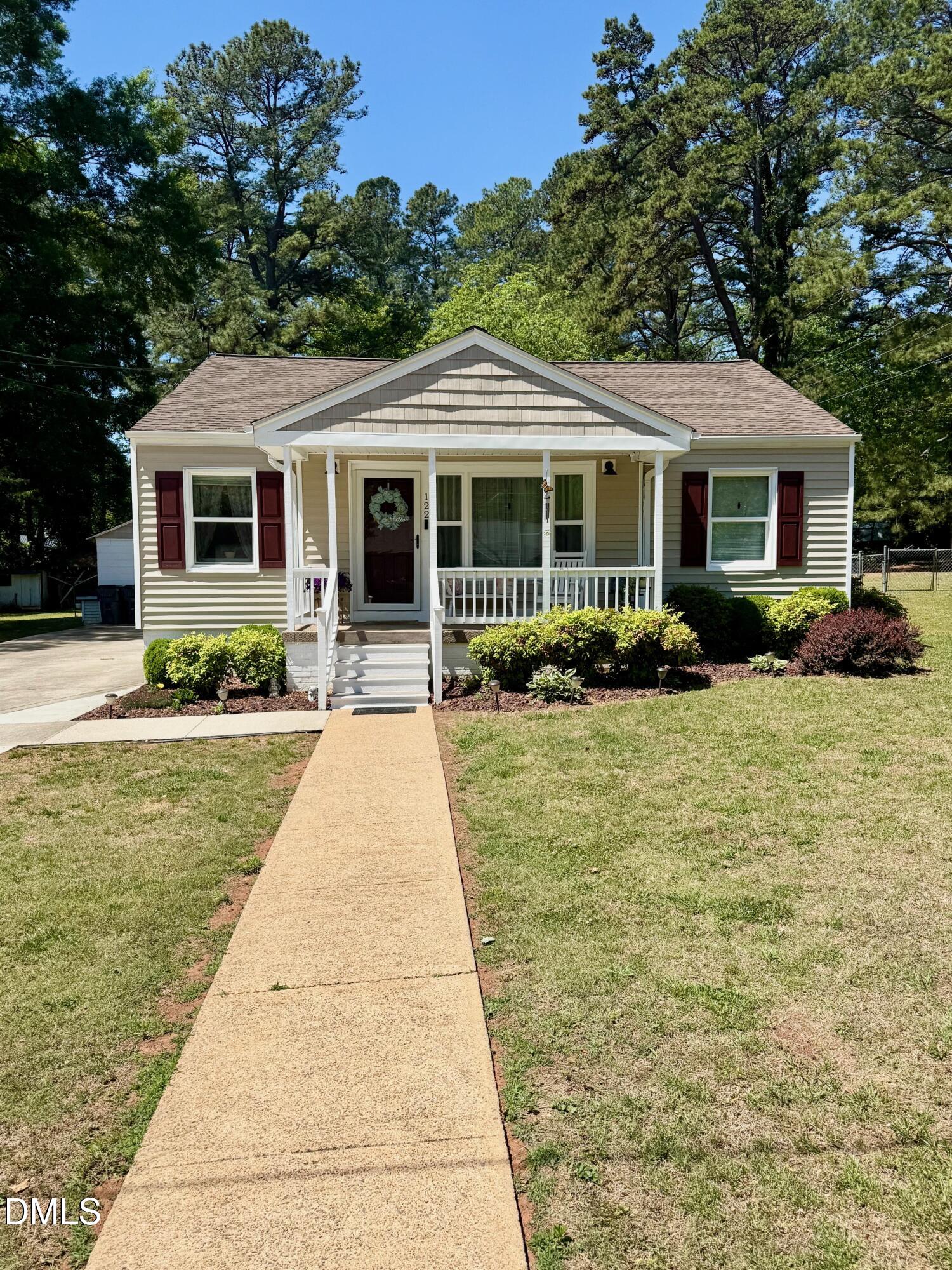 122 Watson Drive Property Photo 2