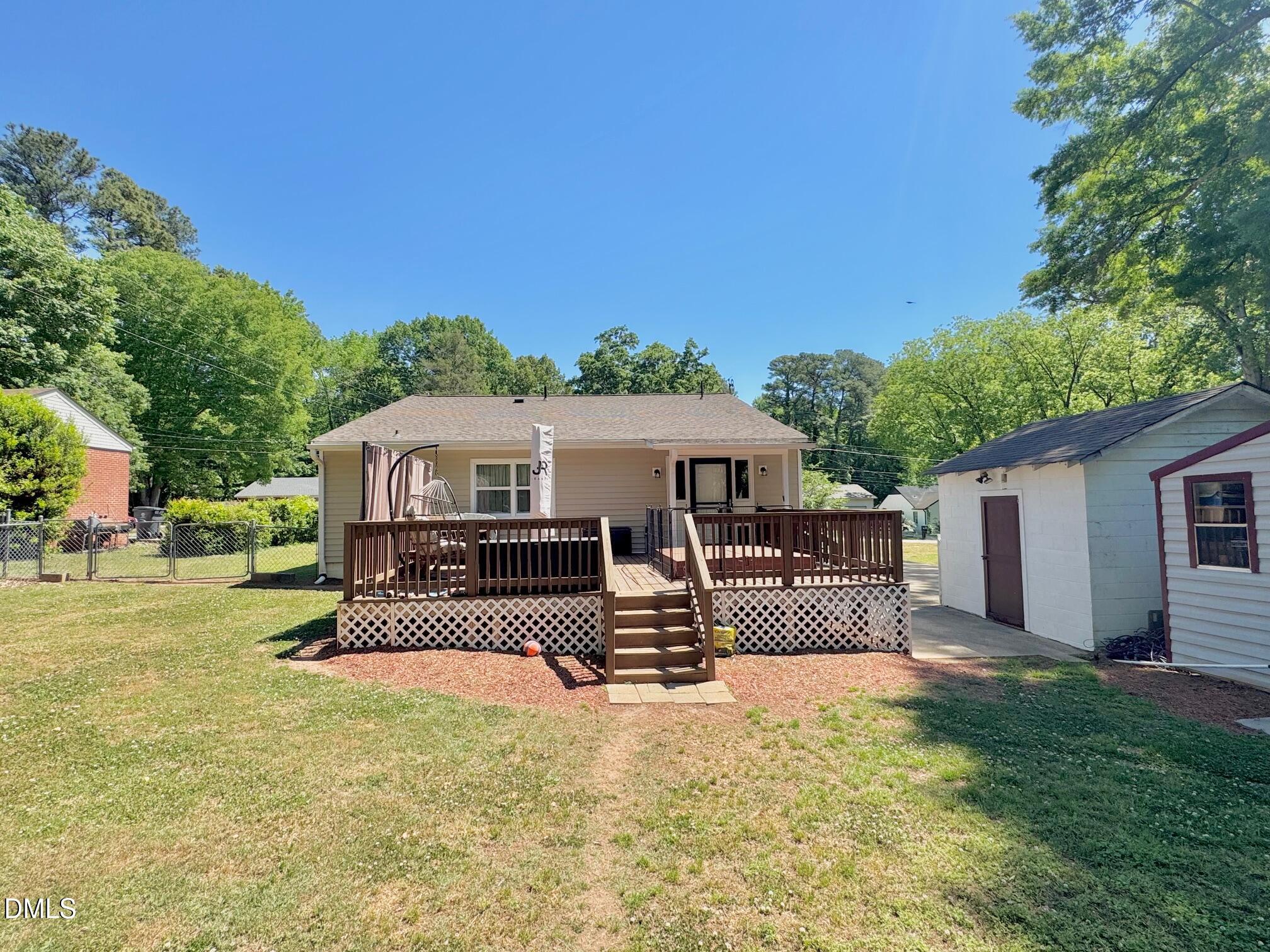122 Watson Drive Property Photo 4