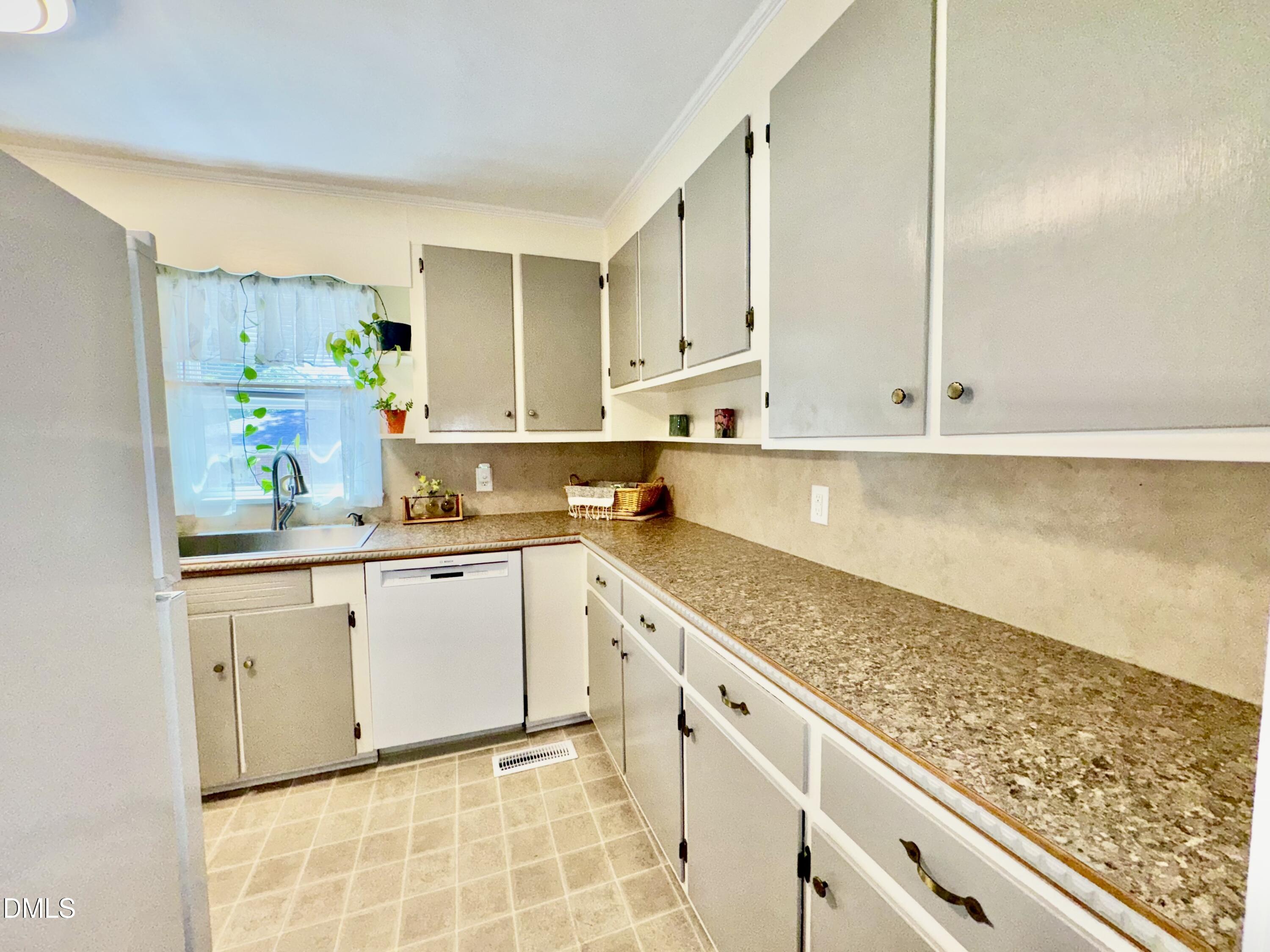 122 Watson Drive Property Photo 16