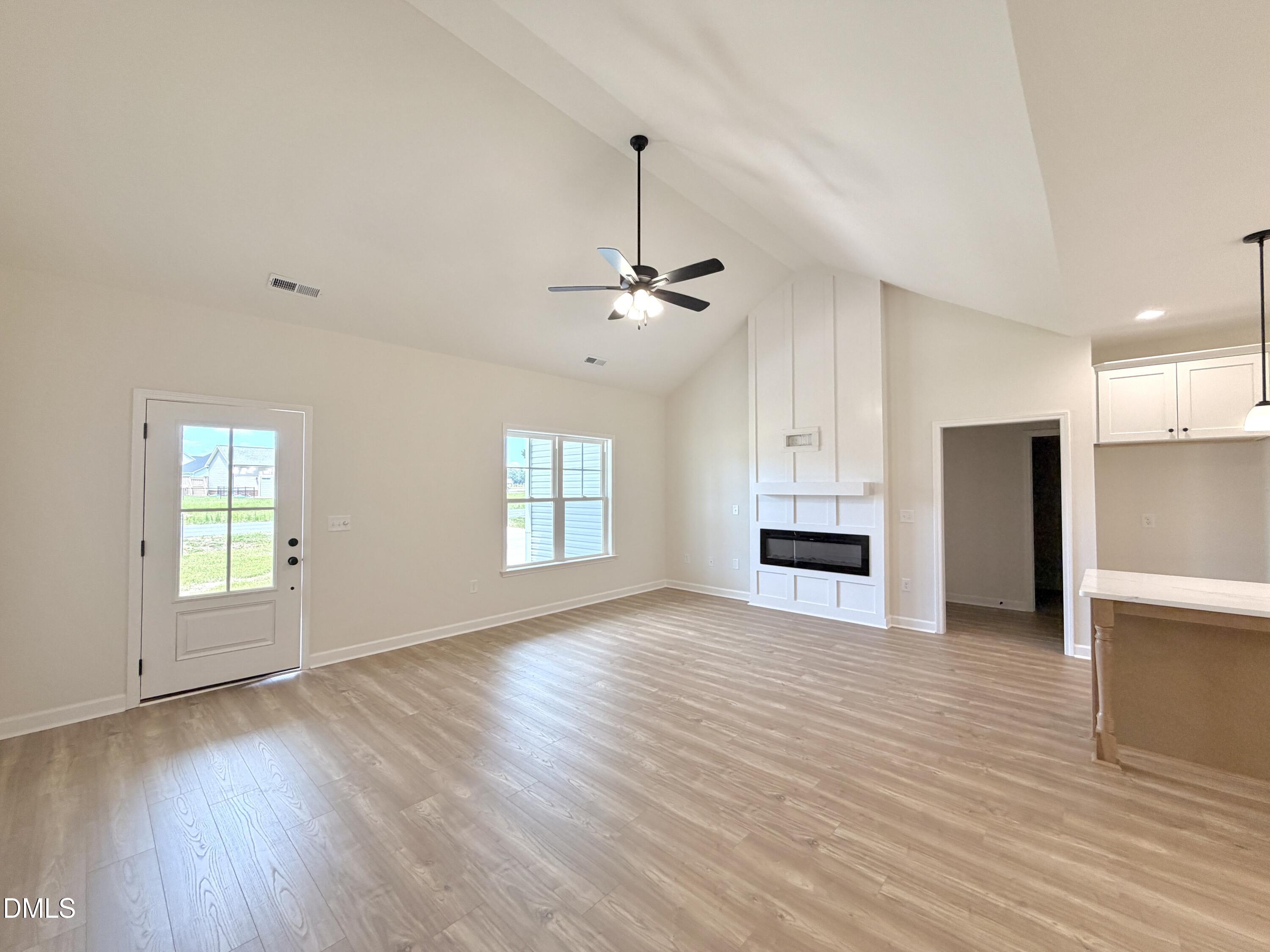 3714 Chatsworth Drive Property Photo 5