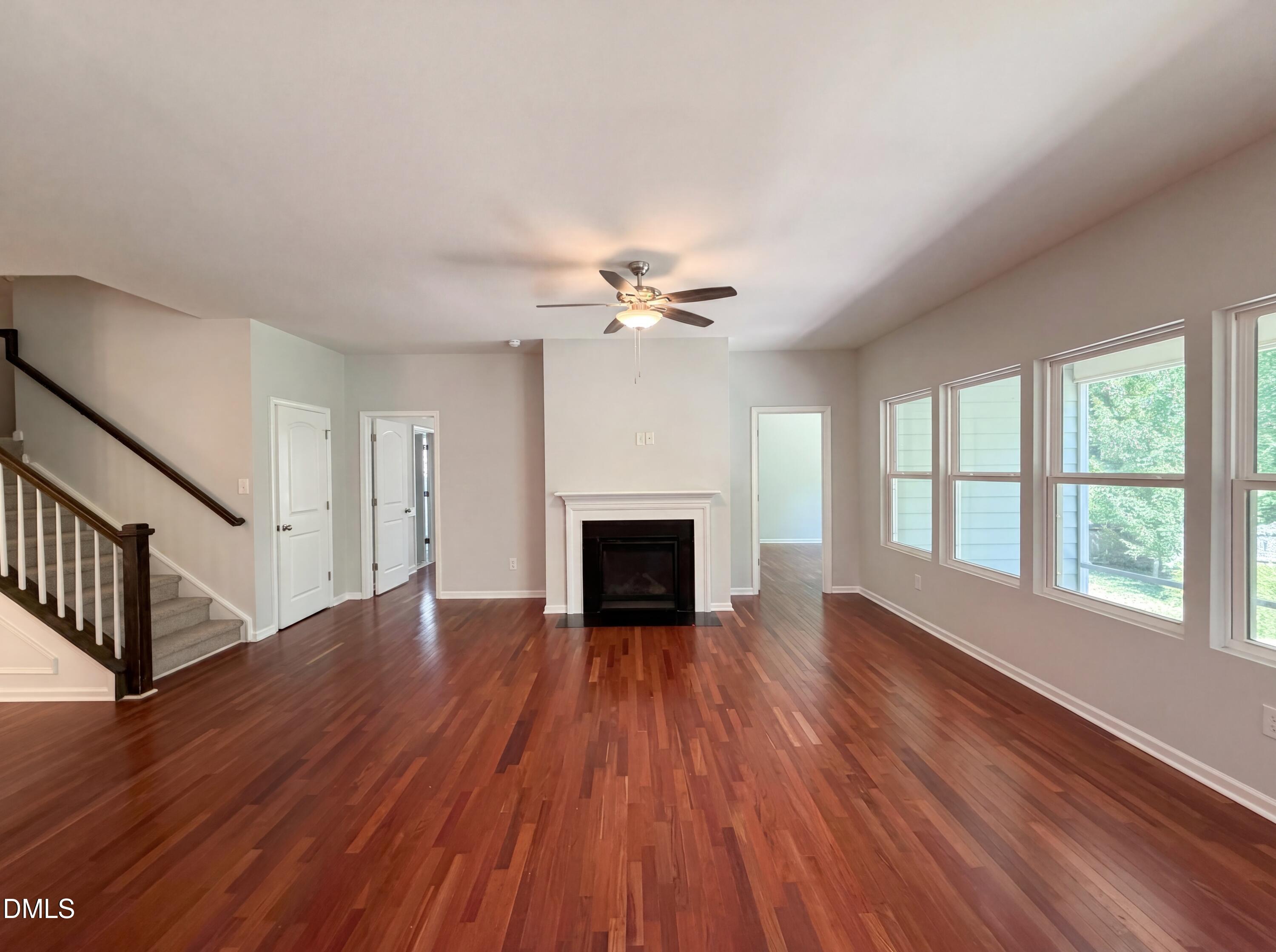 604 Rockbank Loop Property Photo 3