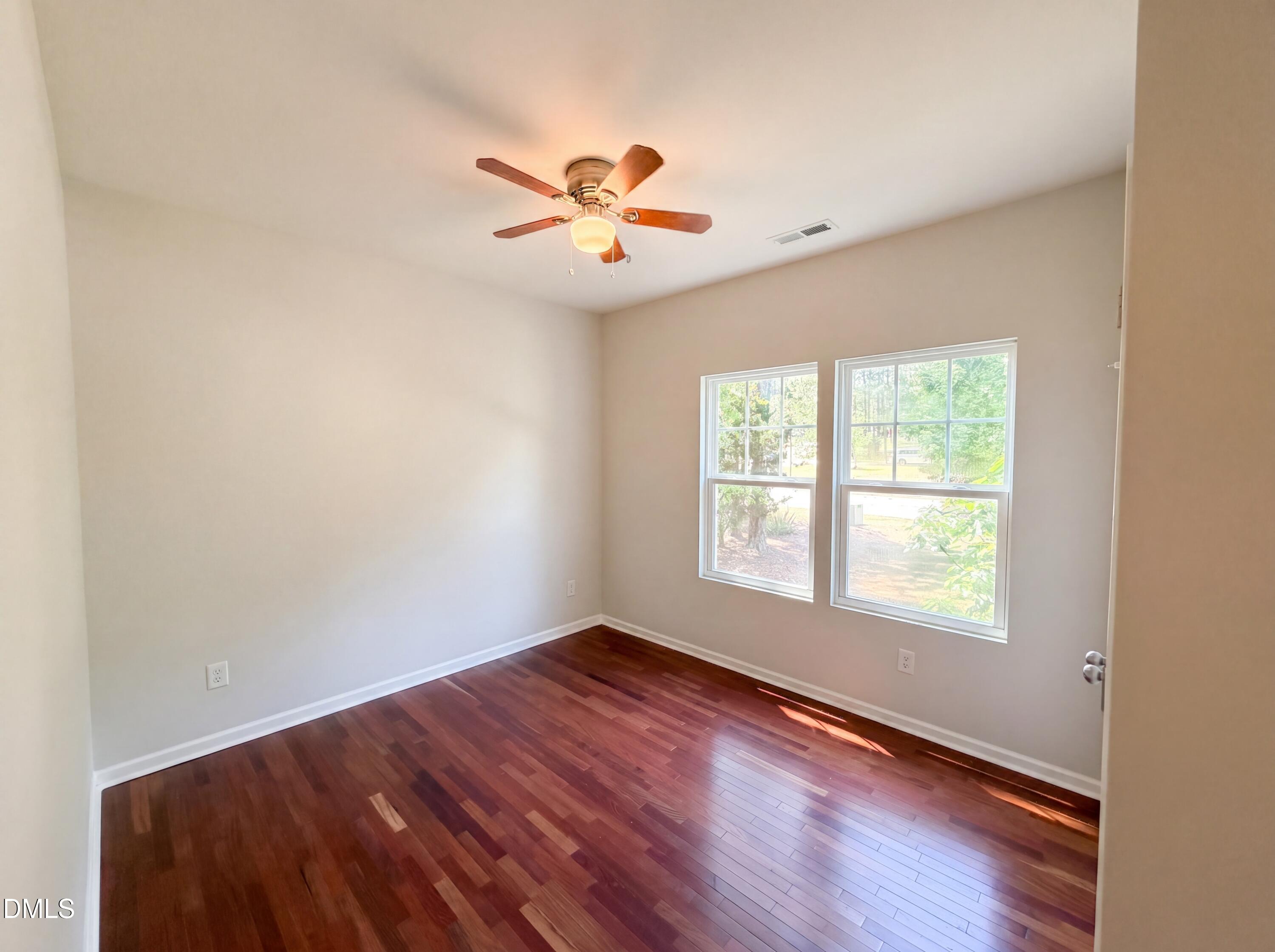604 Rockbank Loop Property Photo 4