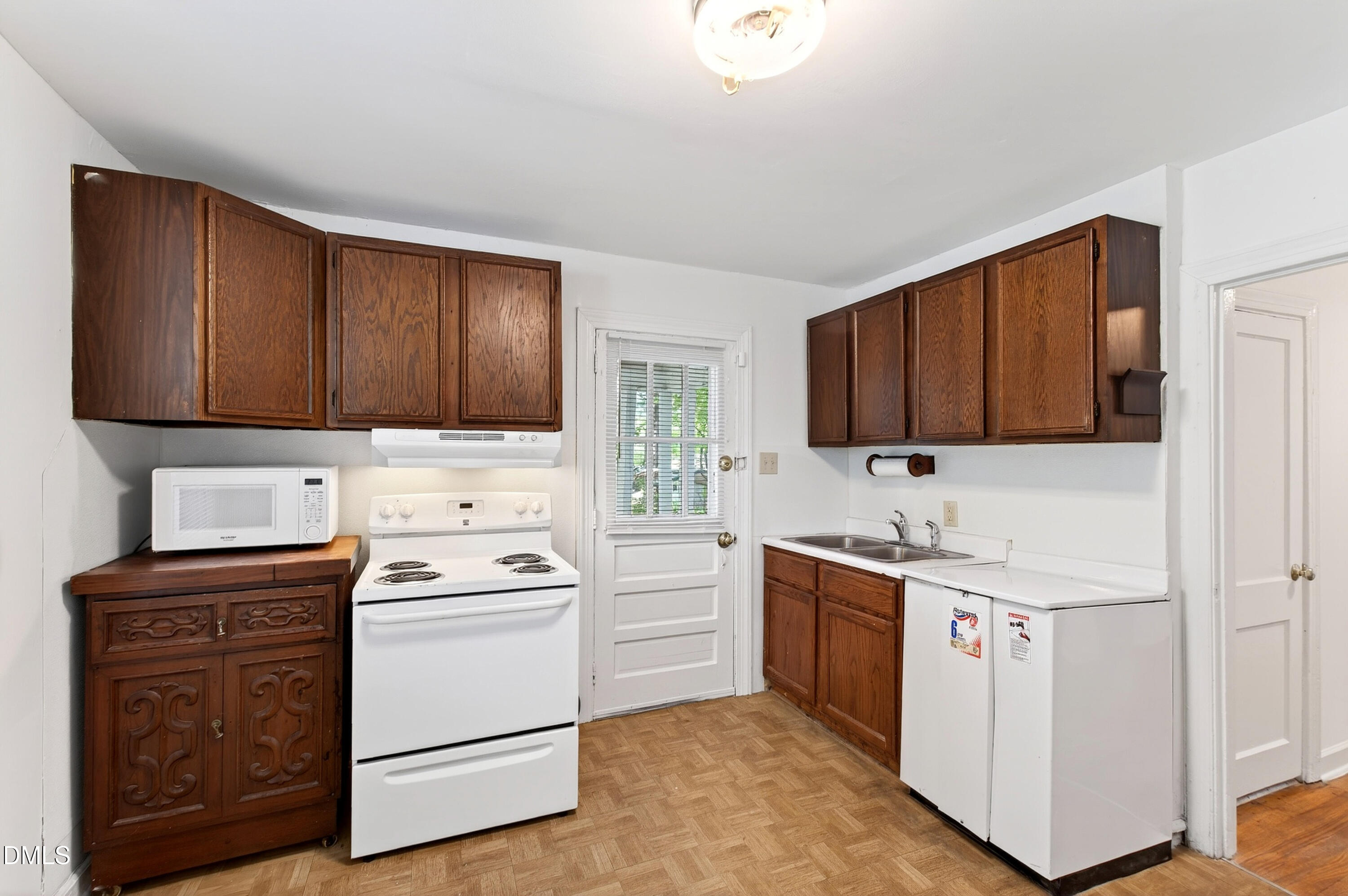2316 Bedford Avenue Property Photo 5