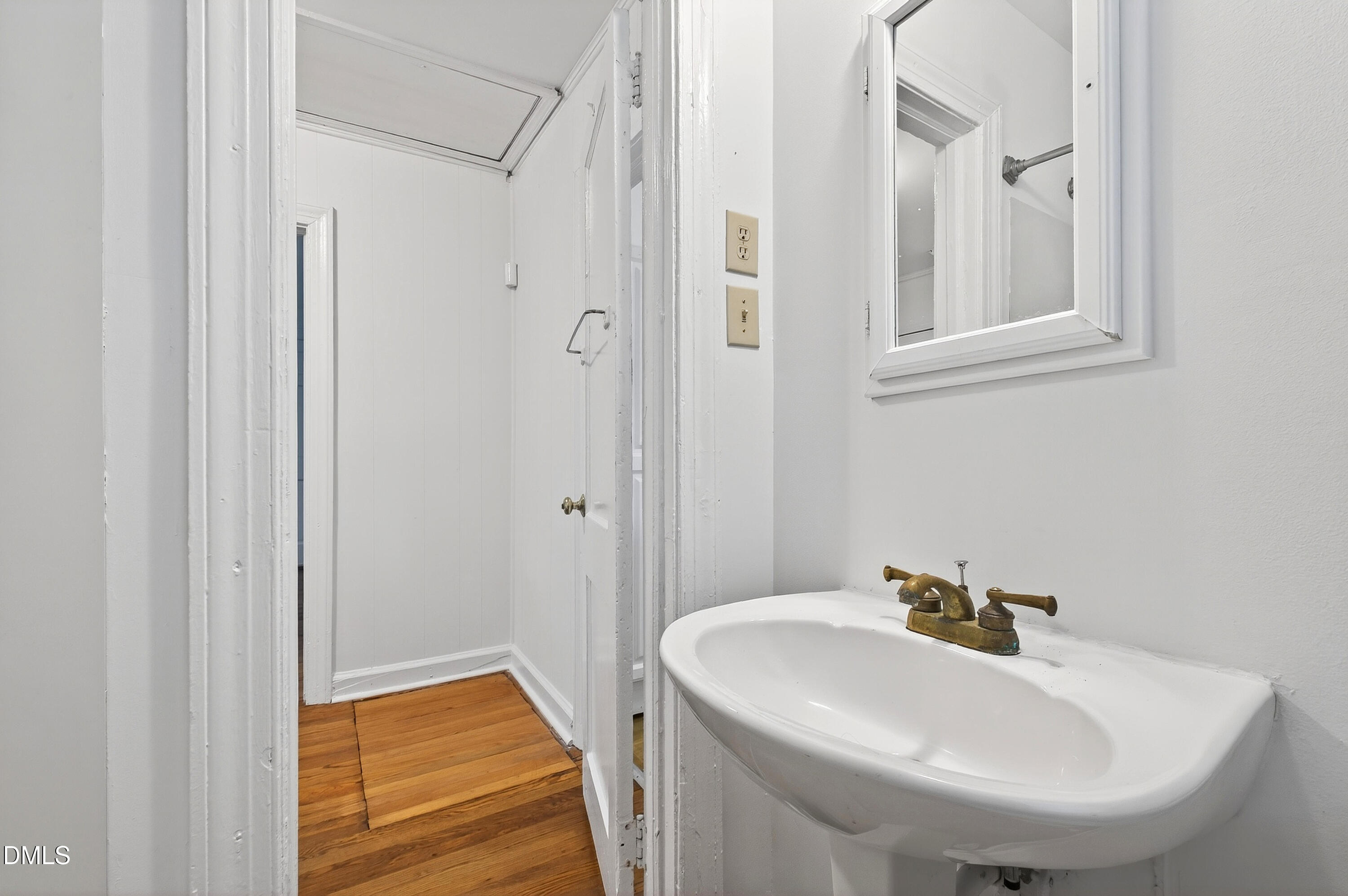 2316 Bedford Avenue Property Photo 17