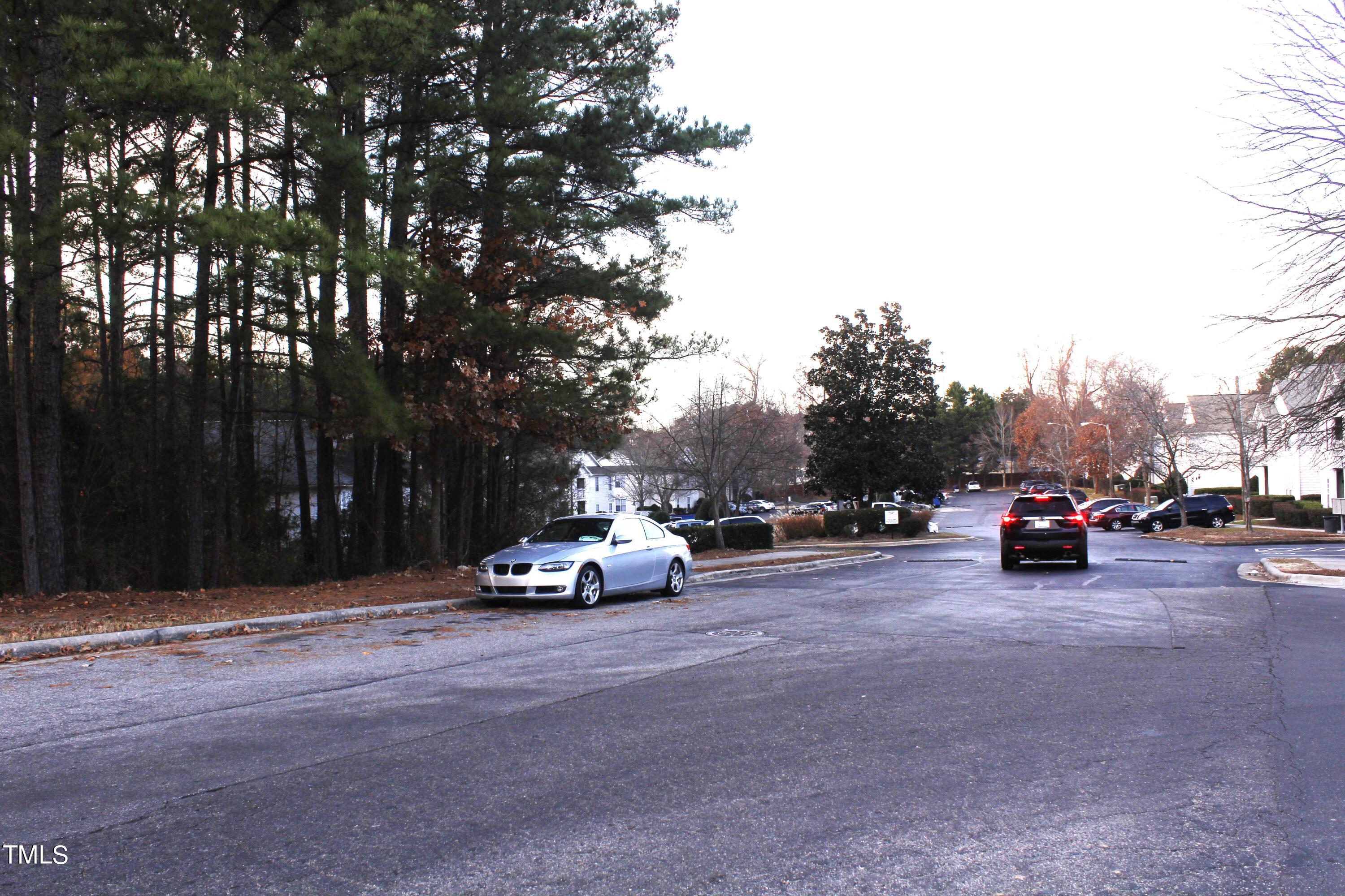 2309 Hill Street Property Photo 4