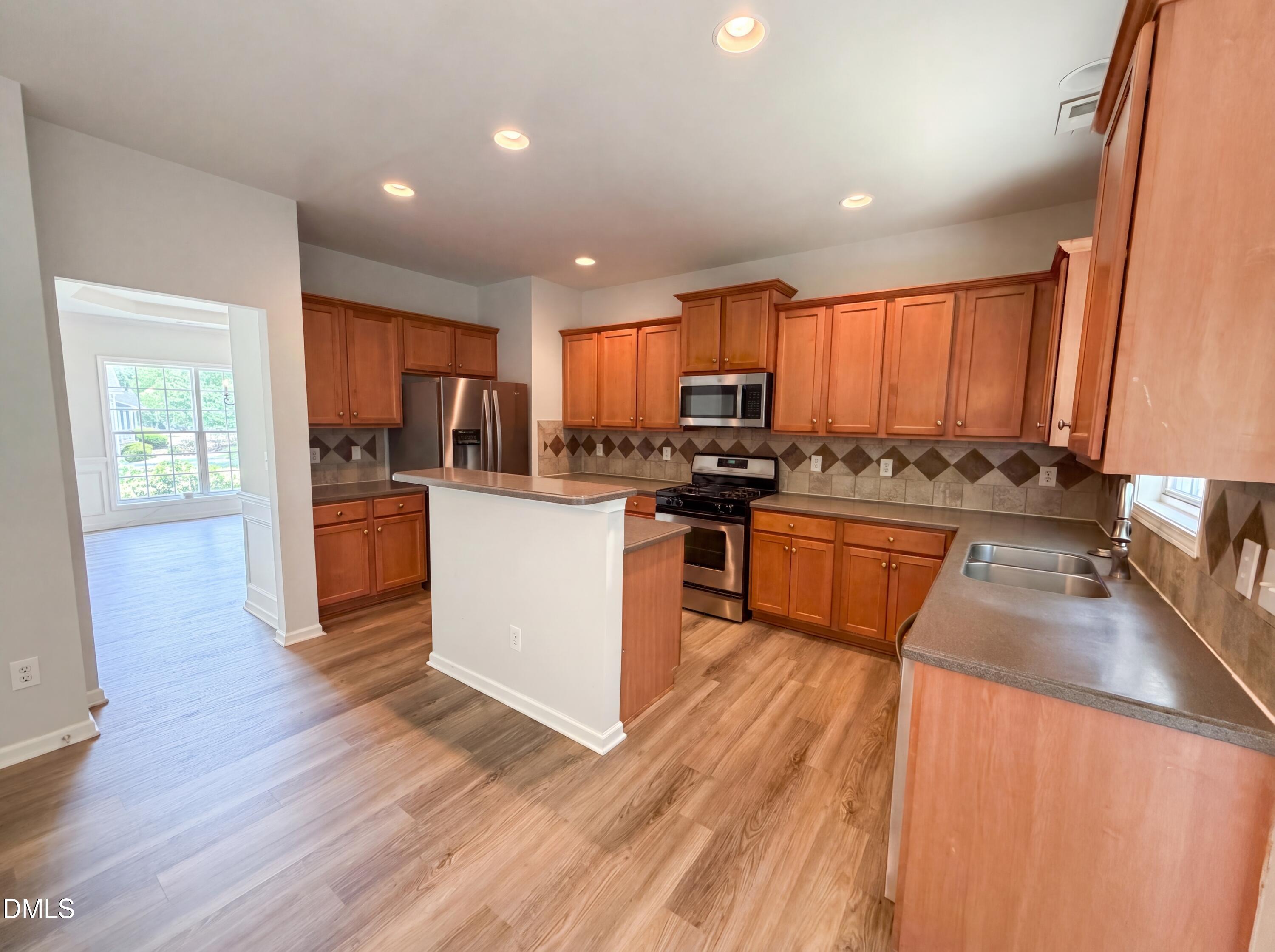 86 Hamilton Hedge Place Property Photo 2