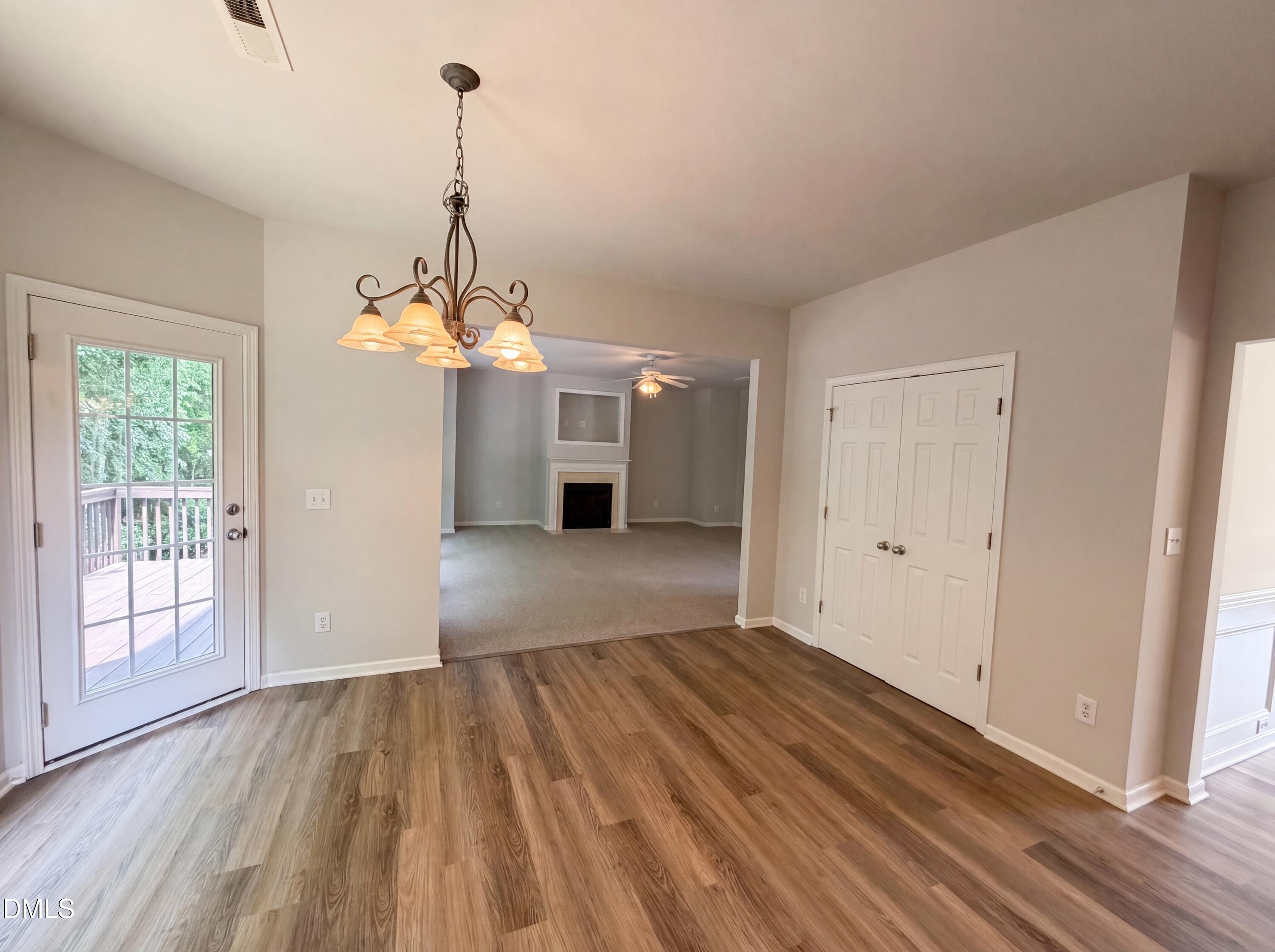 86 Hamilton Hedge Place Property Photo 8