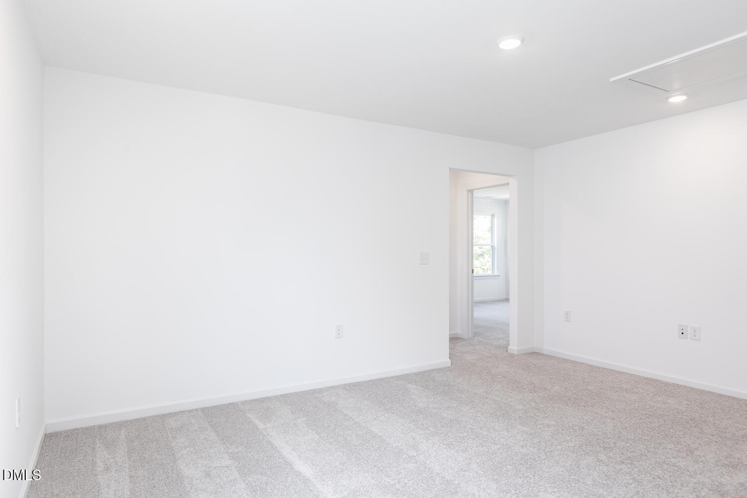 274 Blue Butterfly Drive Property Photo 18