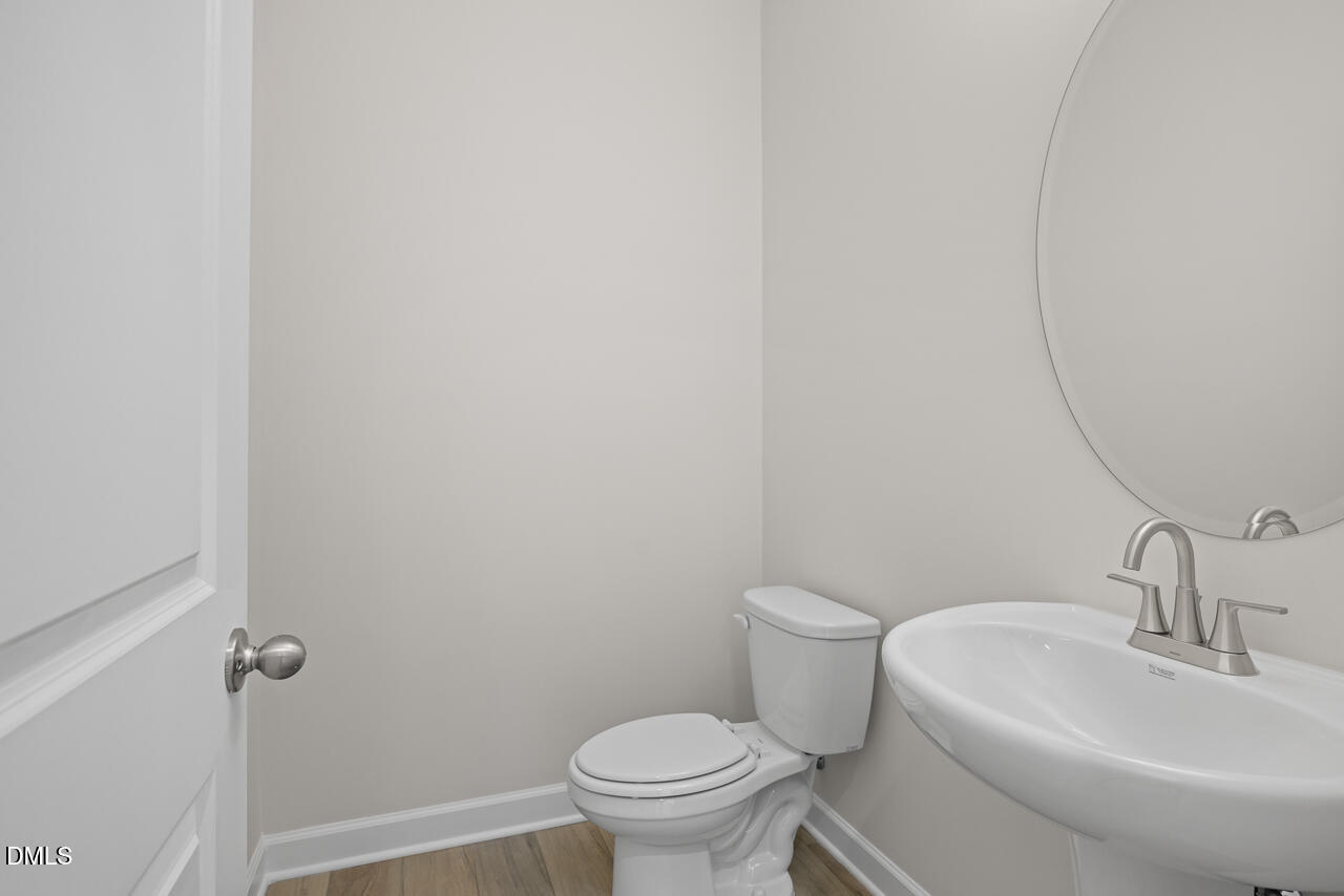 1925 Eagle Manor Drive Property Photo 4