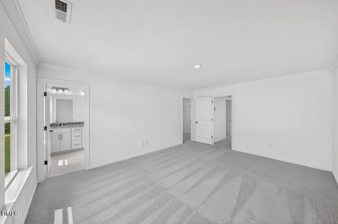 333 Sweetbay Tree Drive Property Photo 7