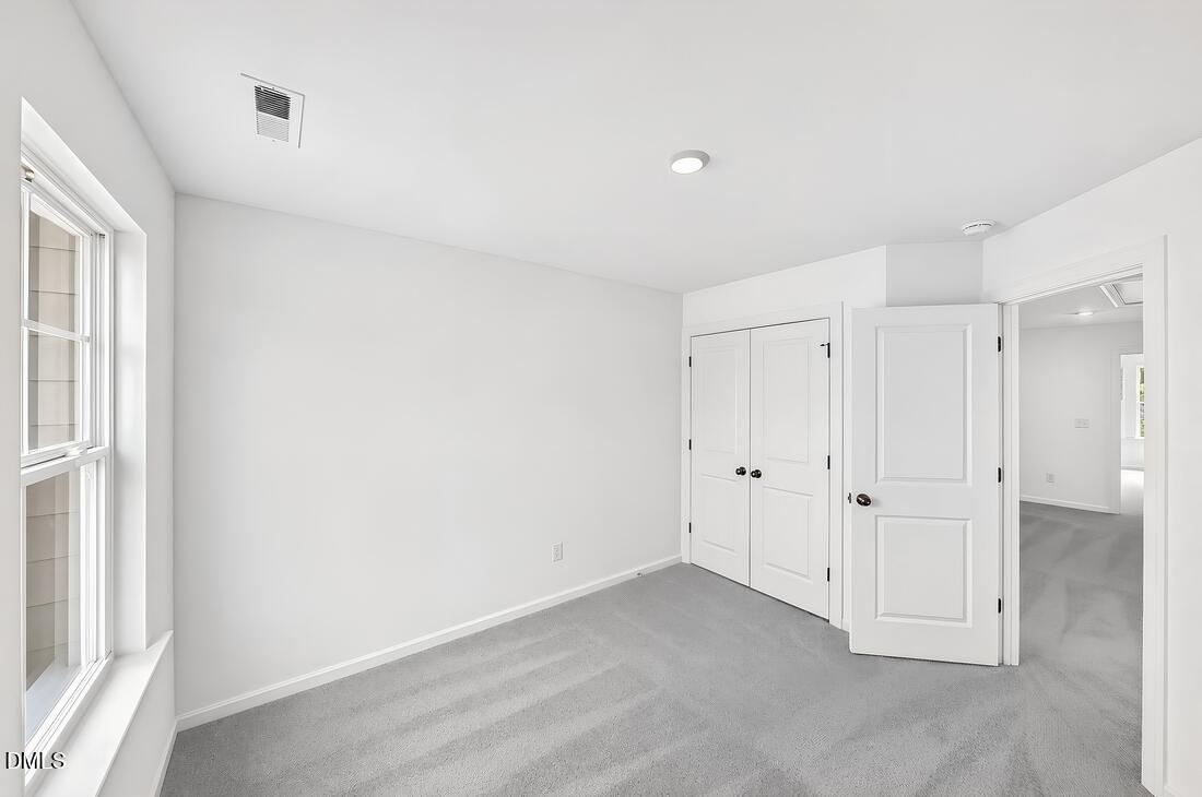 333 Sweetbay Tree Drive Property Photo 10